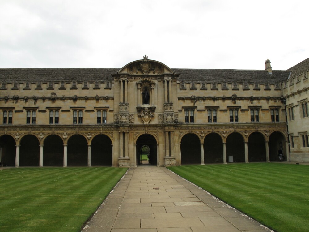 牛津大学徒步游