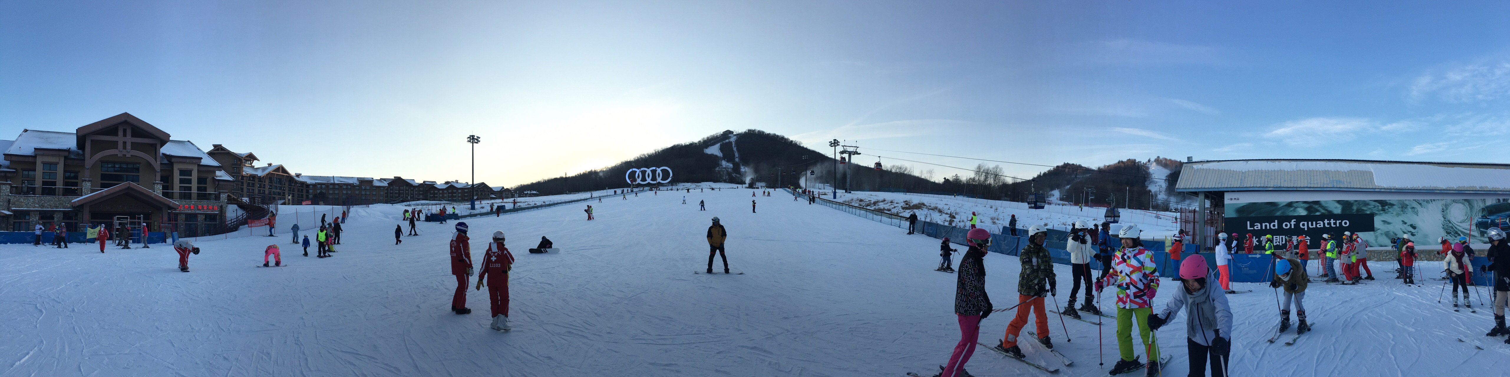 萬達長白山國際滑雪場