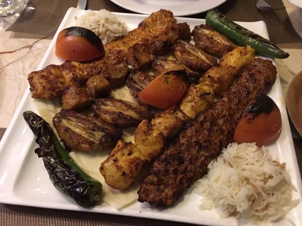 在古堡下的奥斯曼餐厅， 来一份土耳其烤肉 第61站:黑海海岸地带……