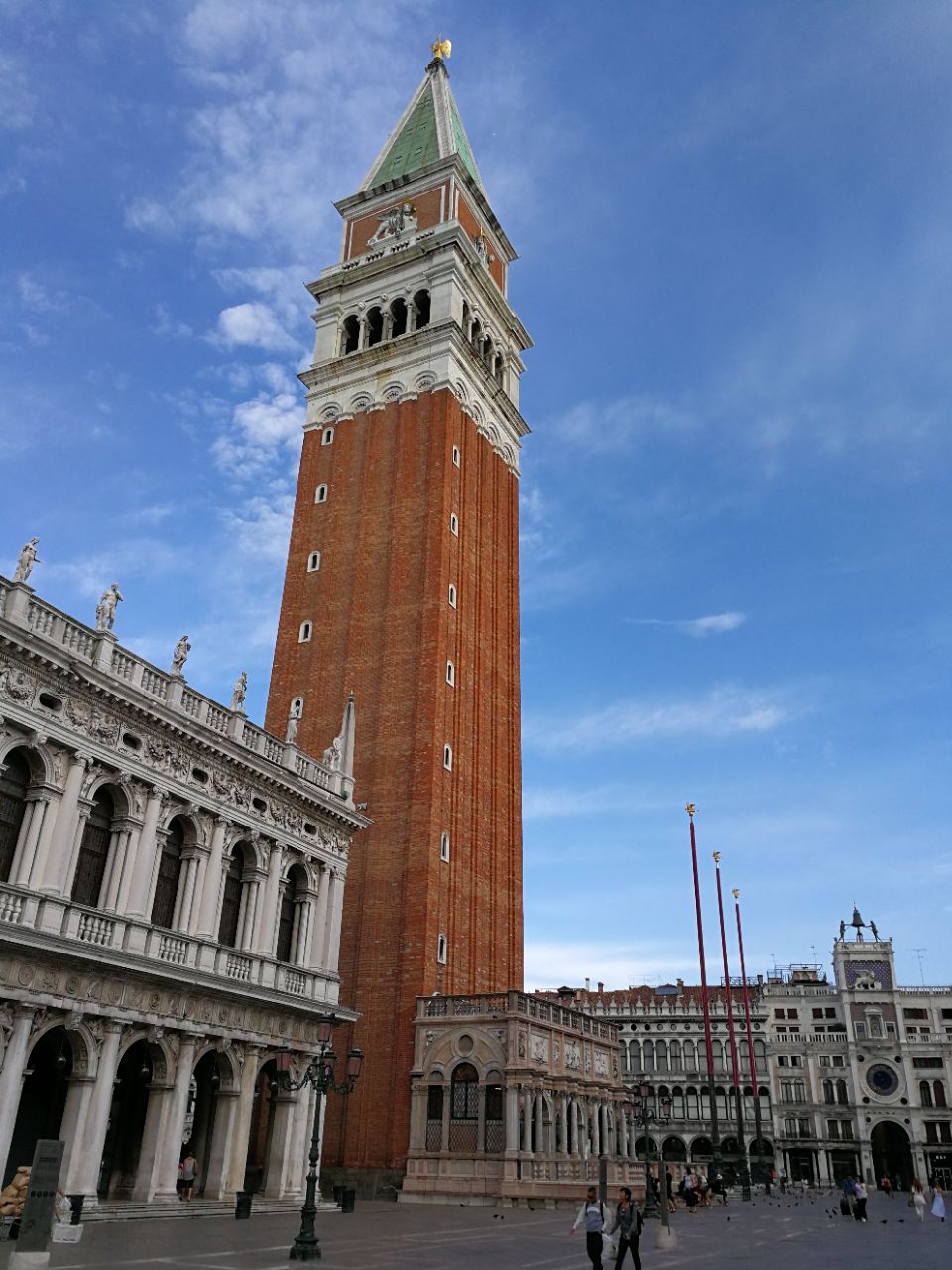 威尼斯钟楼简笔画图片