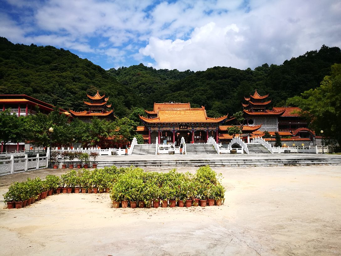 清遠觀音山王山寺風景區好玩嗎,清遠觀音山王山寺風景區景點怎麼樣