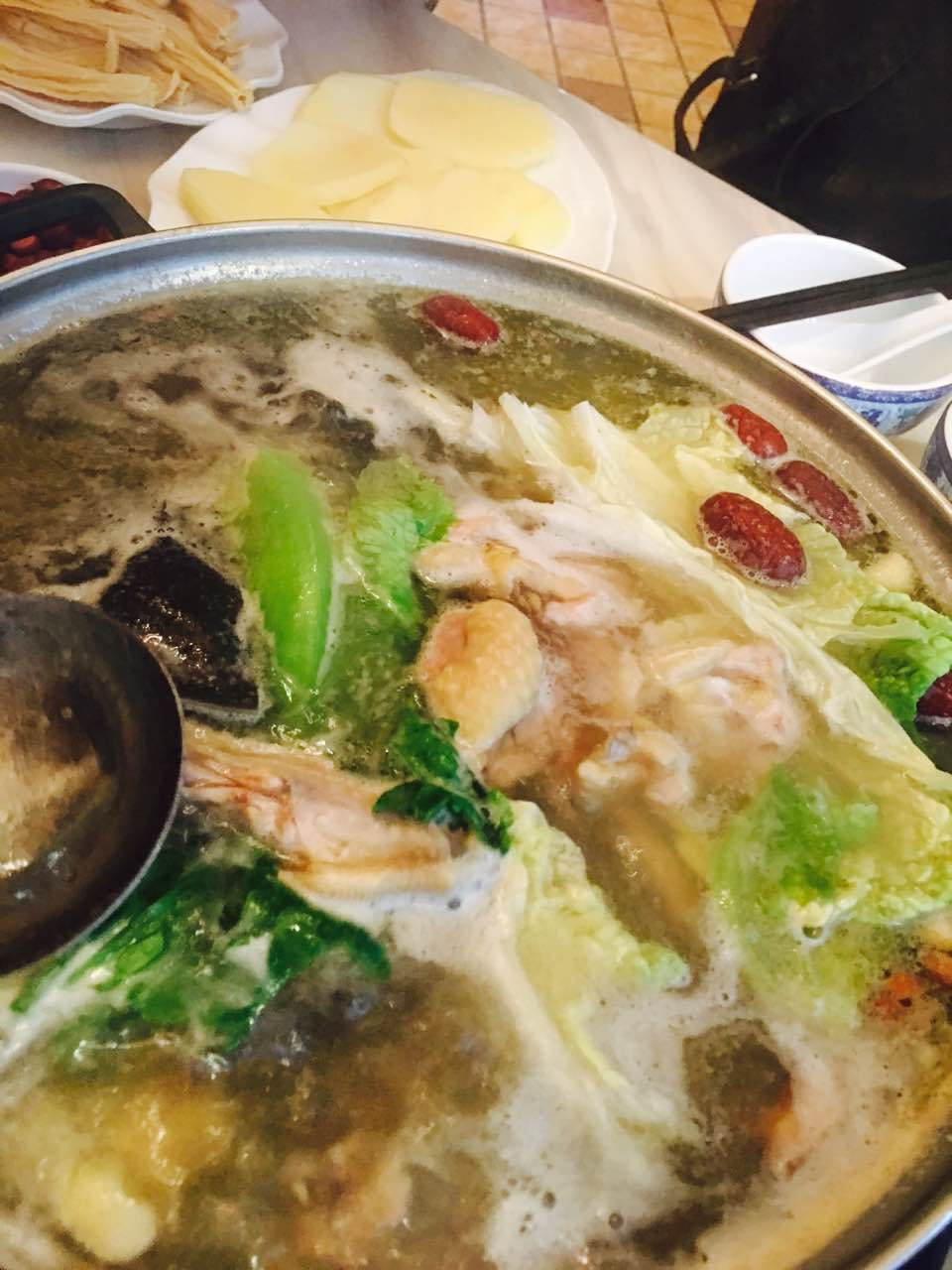 佳养记百味鸡煲(海曙孝闻街店)