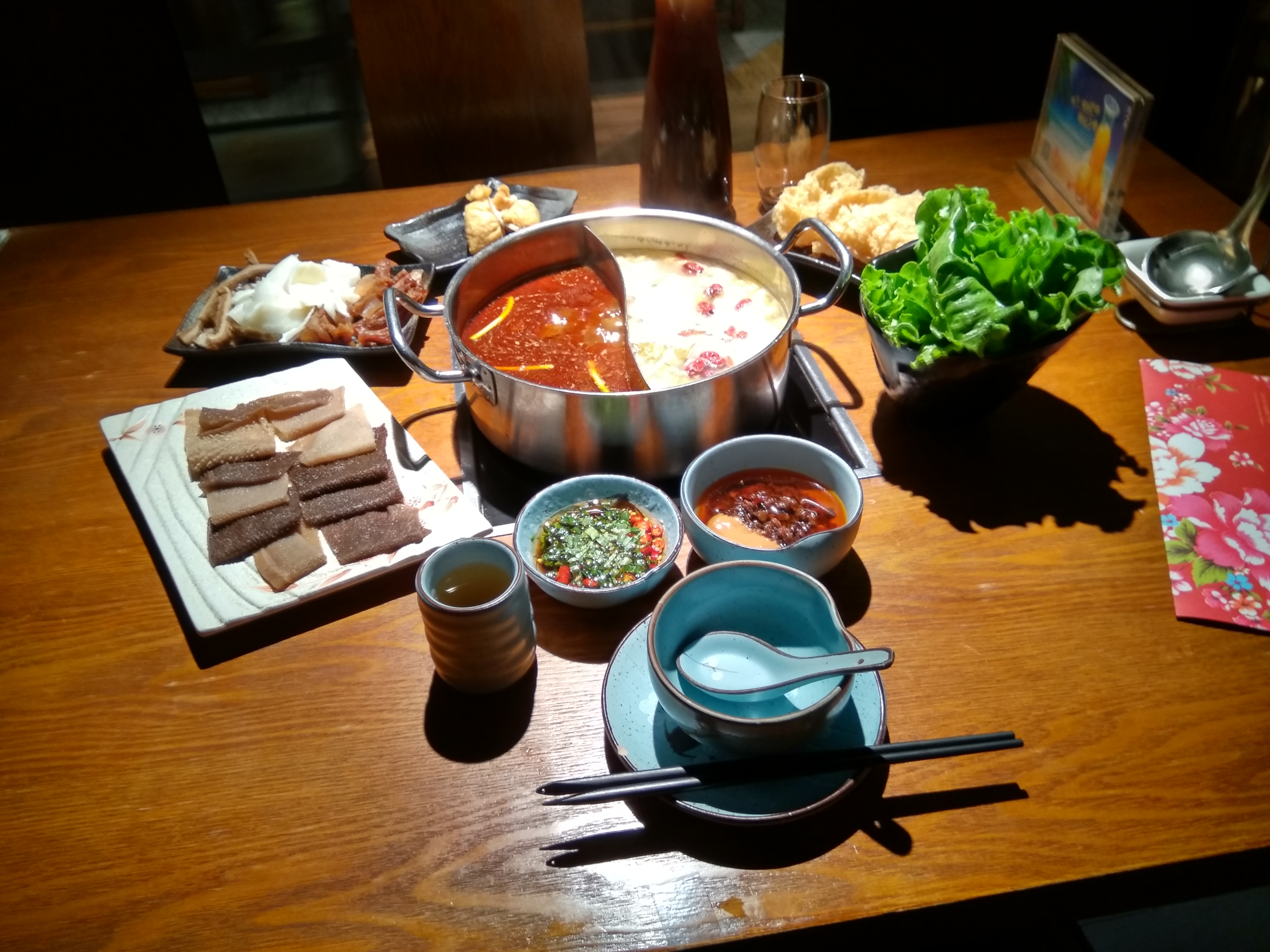 熬八年台湾火锅(诚品店)