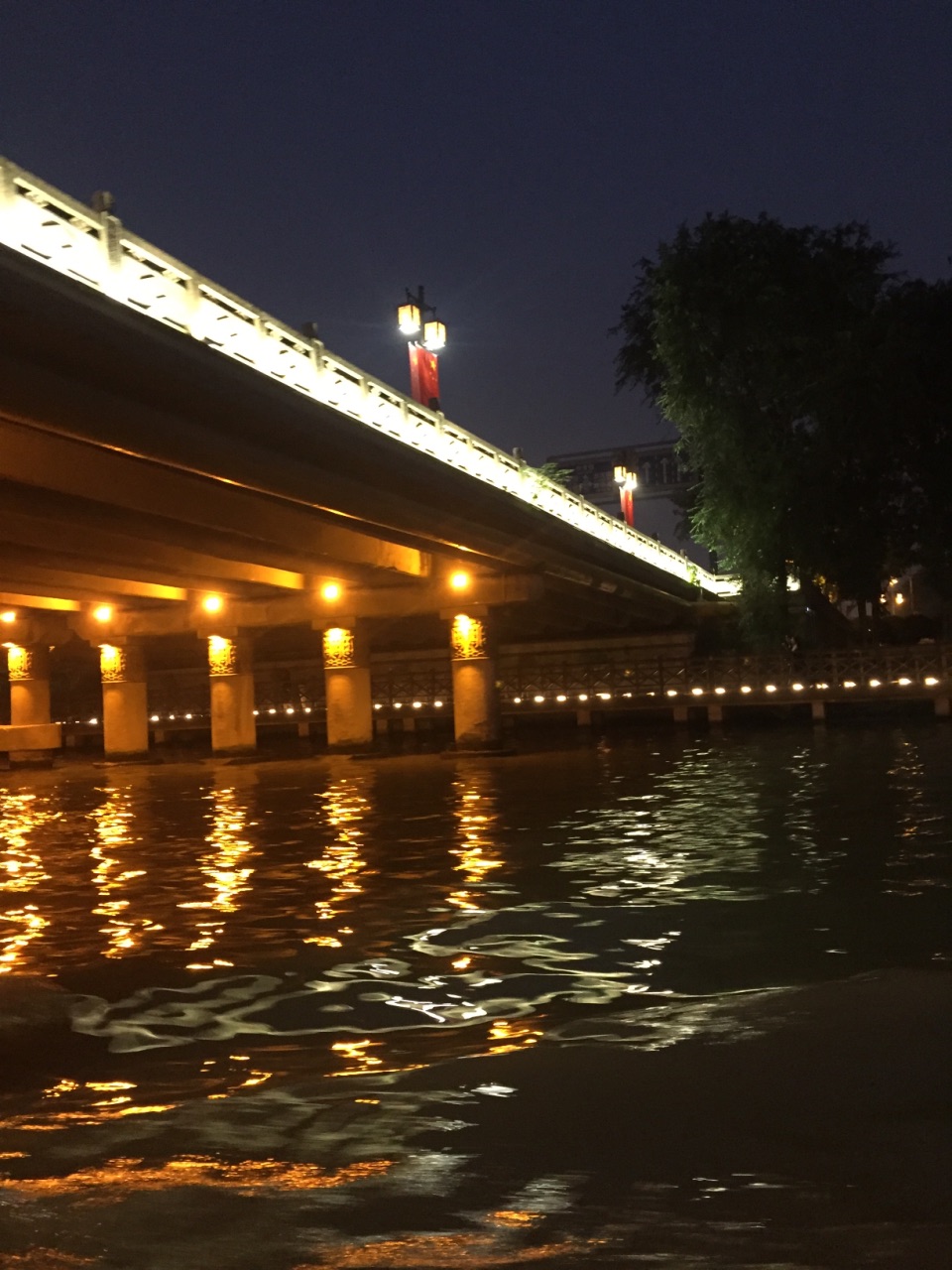 【携程攻略】苏州新市桥堍古运河旅游码头景点,夜游京杭大运河,船上有