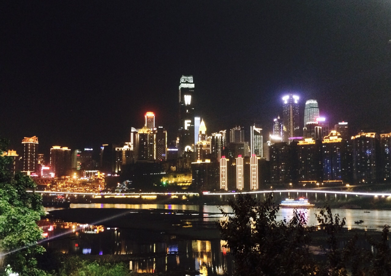 重庆北滨路夜景图片