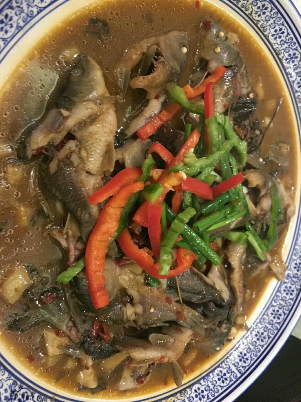 鱼做的非常好吃,香辣感是在是对抗这种阴冷天气的利器.