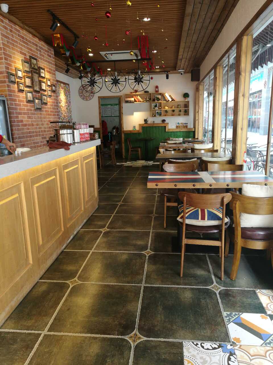 杨小贤甜品(兆阳店)