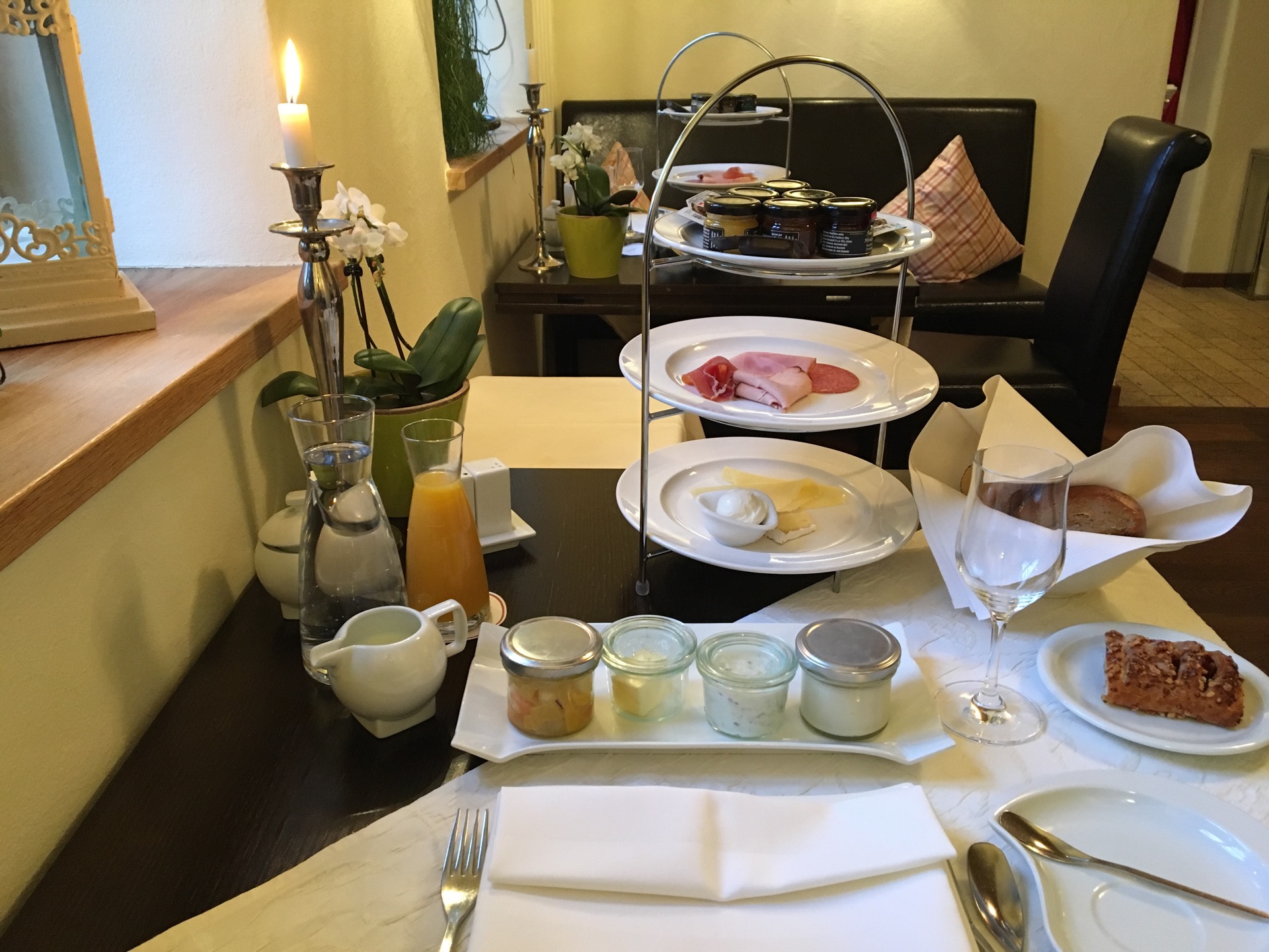 2022romantik hotel chalet am kiental美食餐厅,nice breakfast!