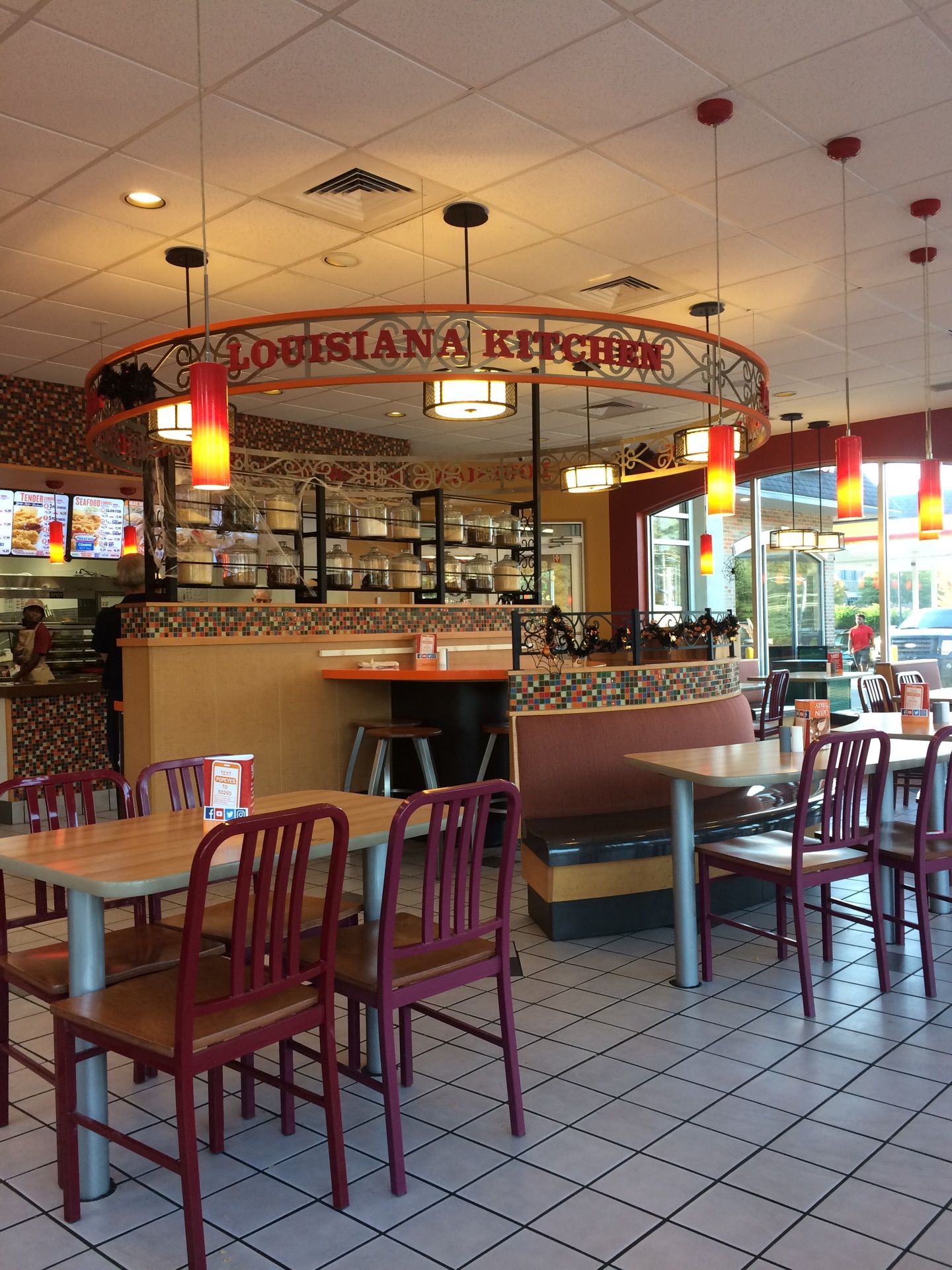 2021popeyes chicken and biscuits美食餐厅very clean place and
