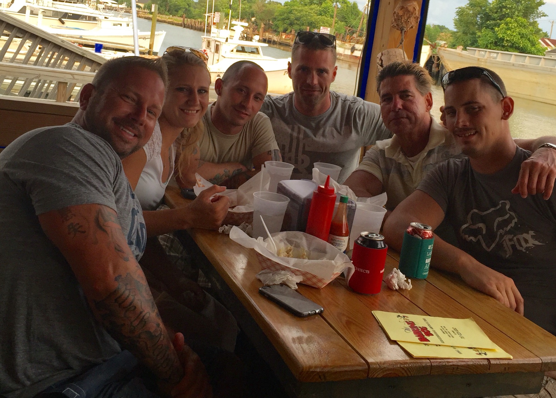 ( 0) _in2****3091 i recommend the carolina dog bbq, slaw and