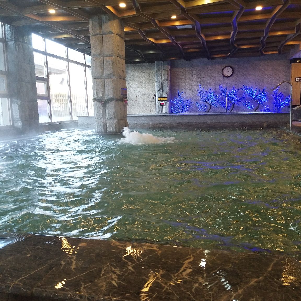 【携程攻略】延吉梦都美温泉景点,温泉泡着挺舒服的,在去玩得带泳圈