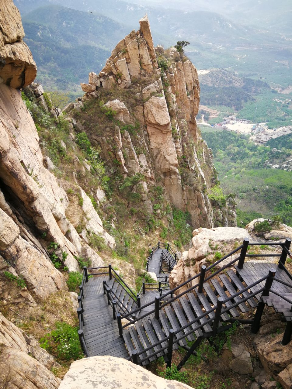 天崮山旅游景点攻略图