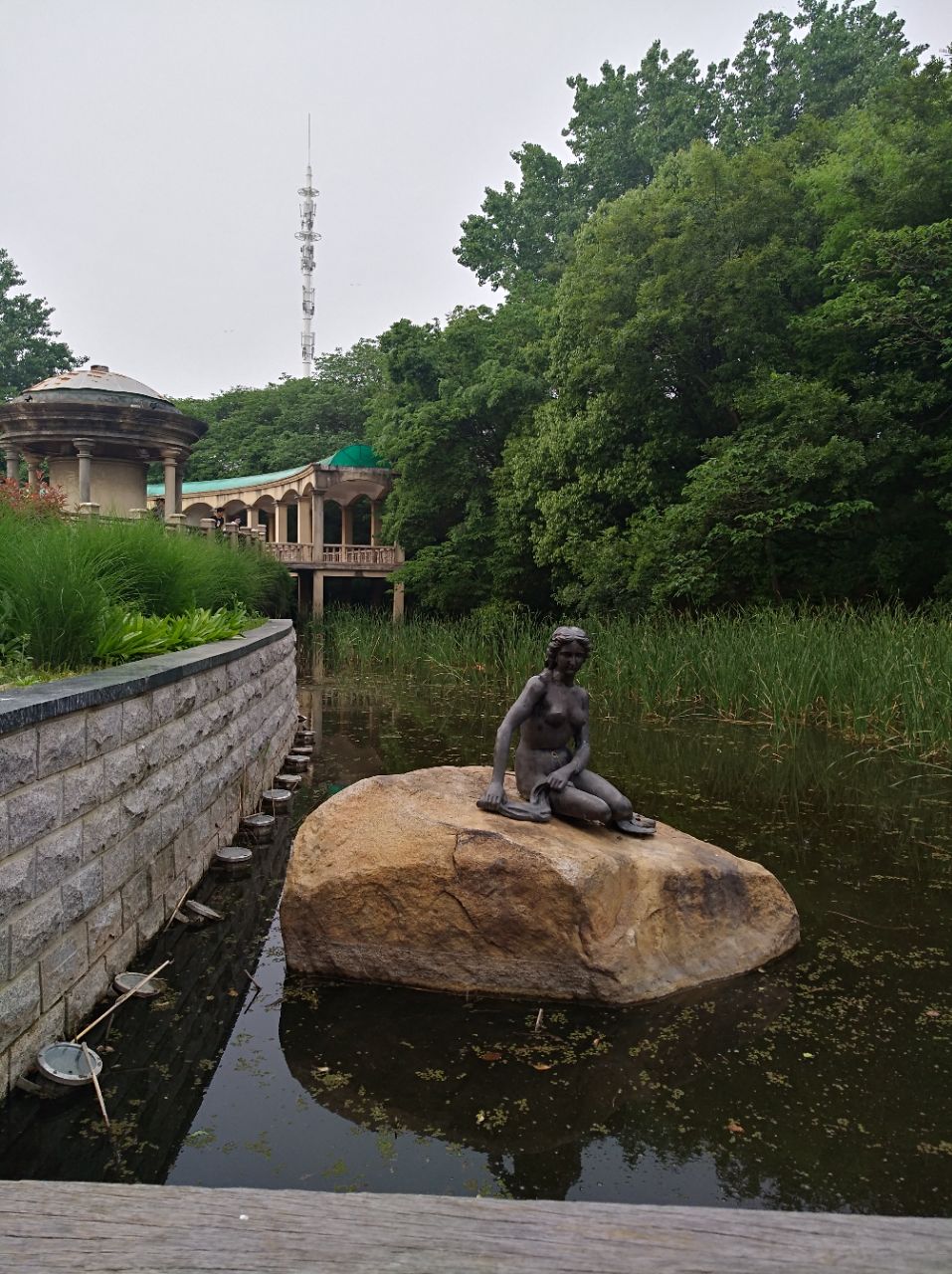 歐洲城,都是仿歐式建築,太湖邊上,拍照的好地方.