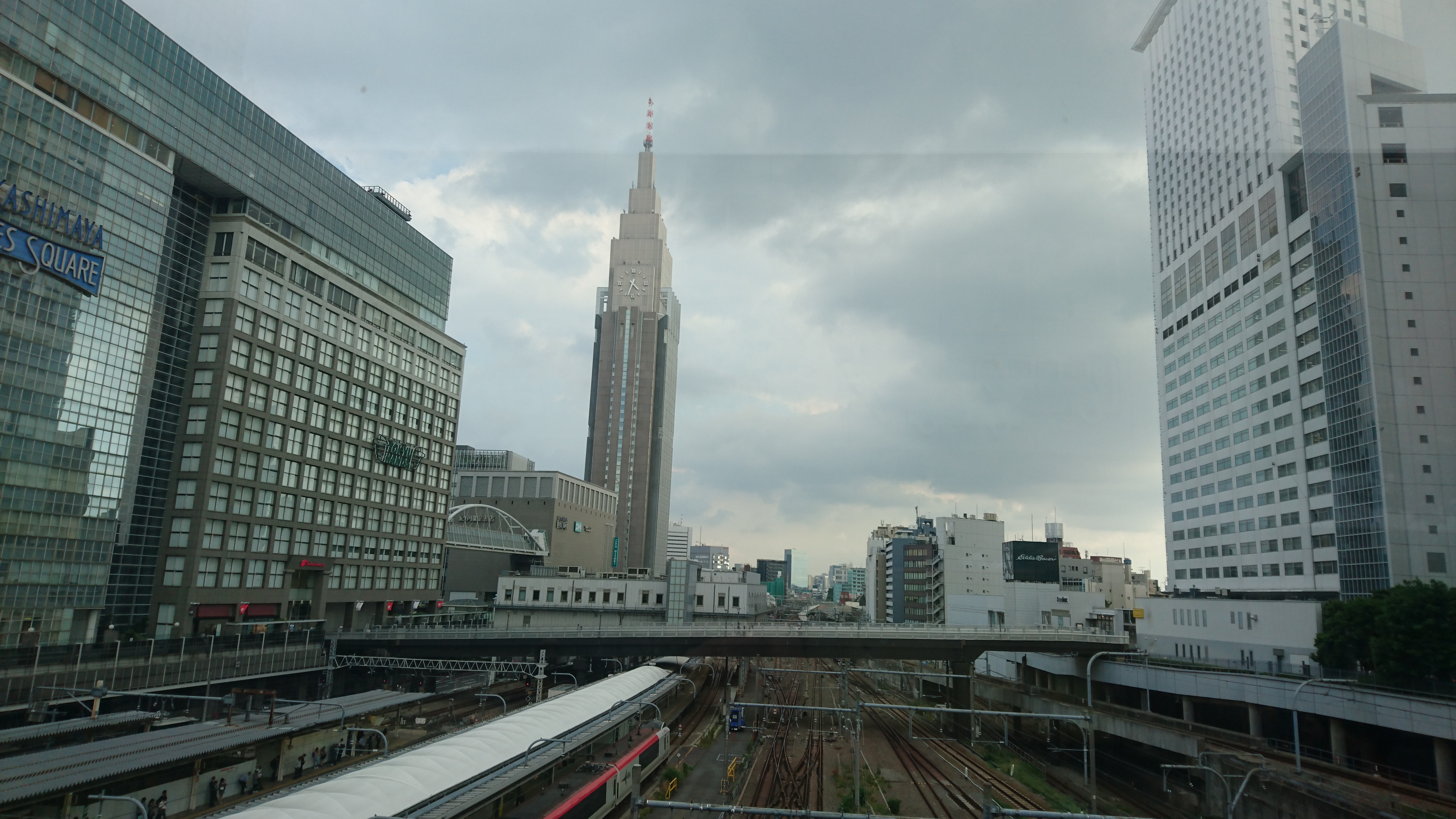 新宿站 - 知乎