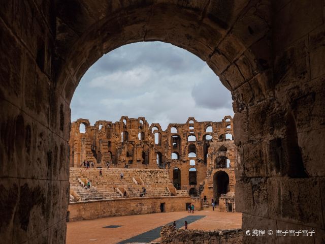 埃尔·杰姆斗兽场