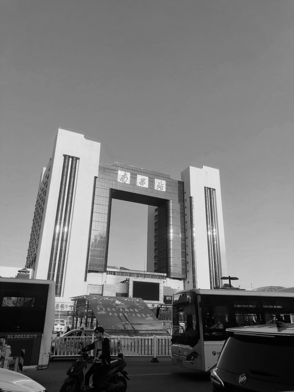 南昌火车站-东广场