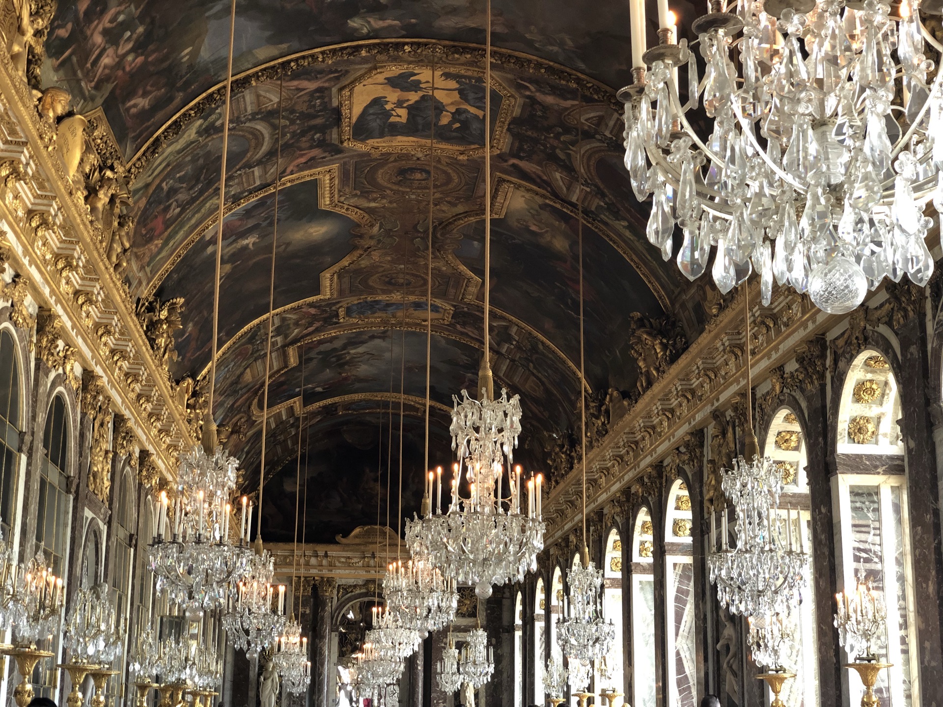 【携程攻略】凡尔赛凡尔赛宫景点,凡尔赛宫位于巴黎近郊，是古代法国帝王的宫殿。建议用博物馆通行证，…