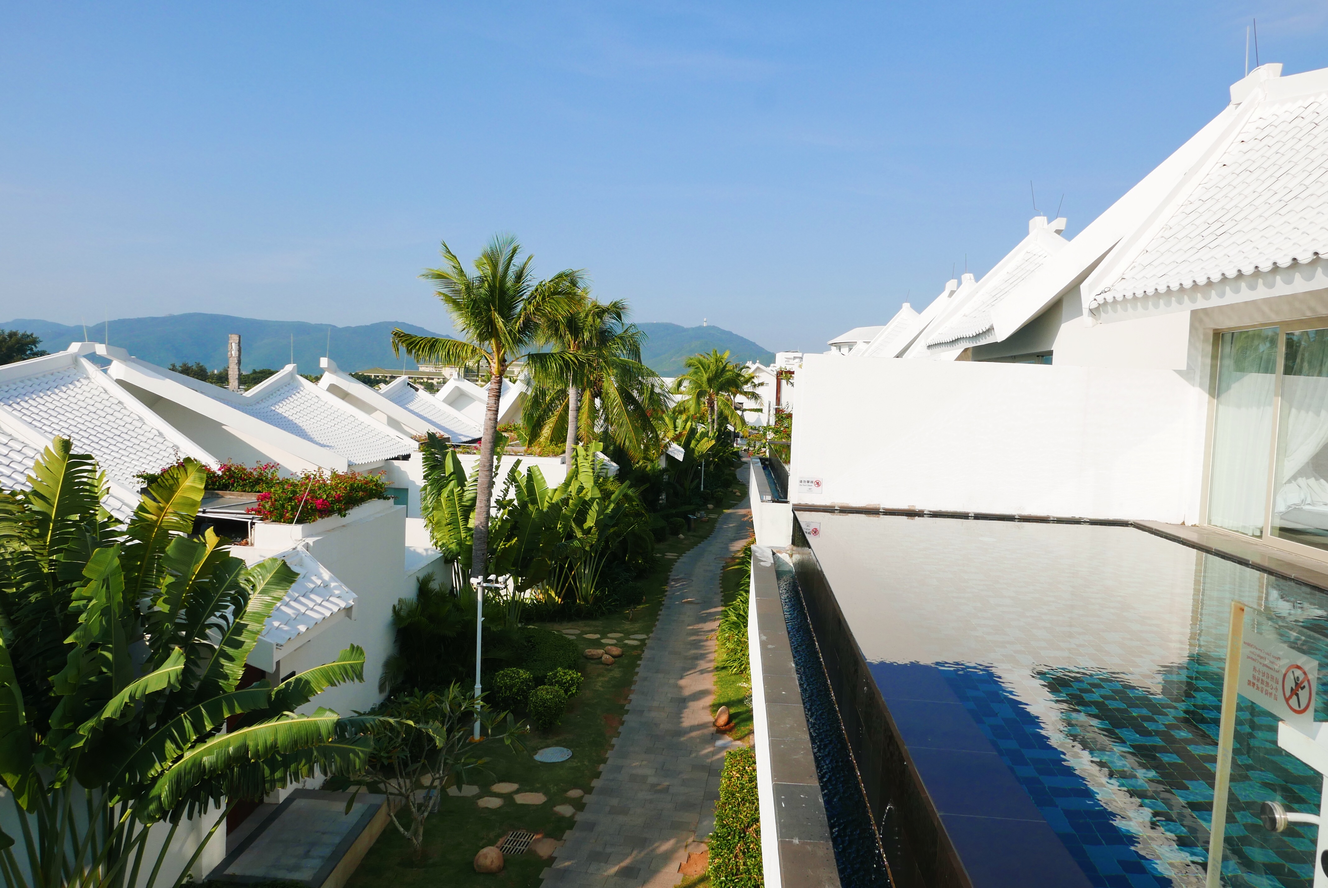 三亚旅行必体验时尚酒店推荐:三亚华宇亚龙湾迎宾馆海景别墅