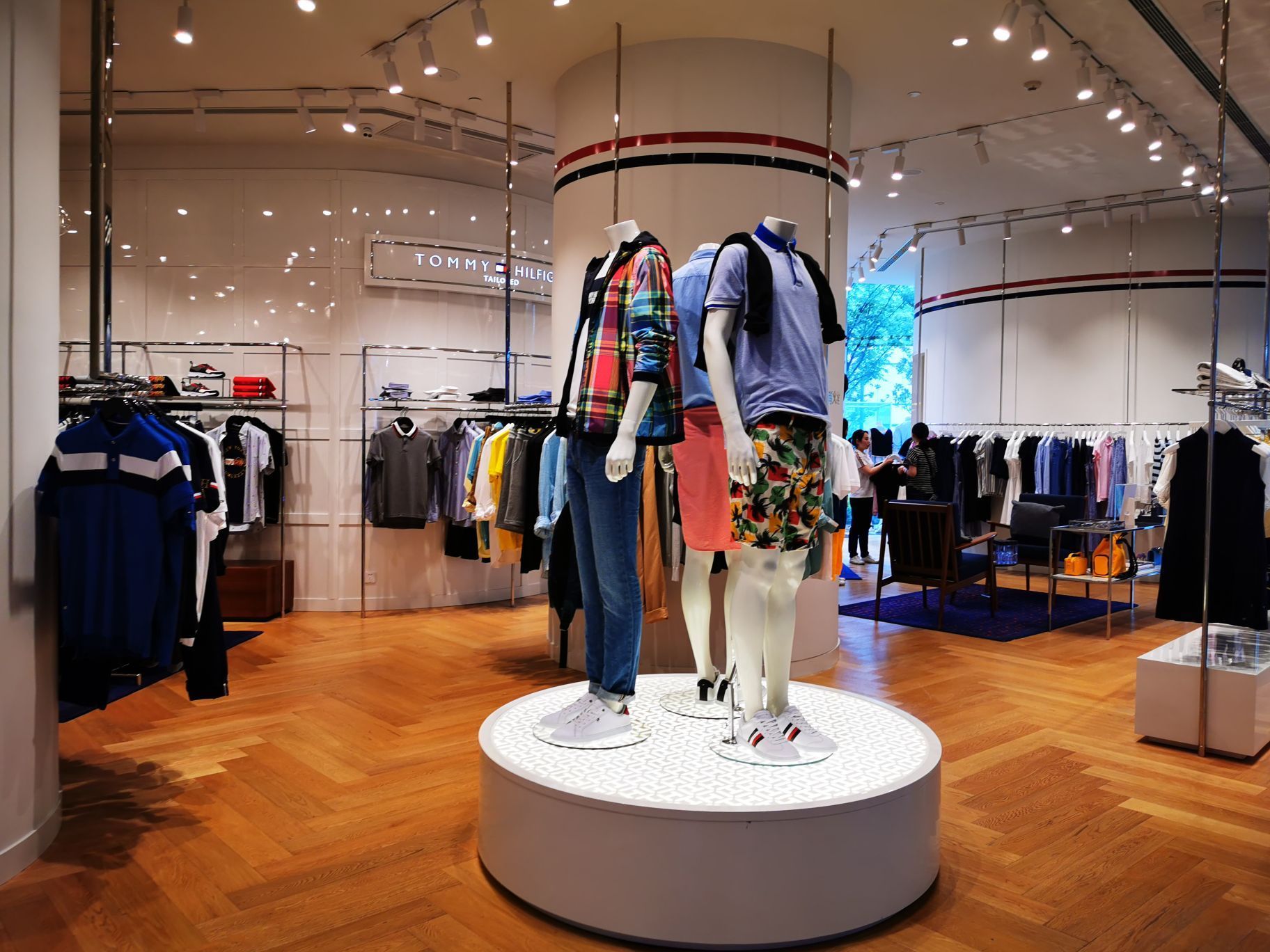 tommy hilfiger(长宁来福士东区)