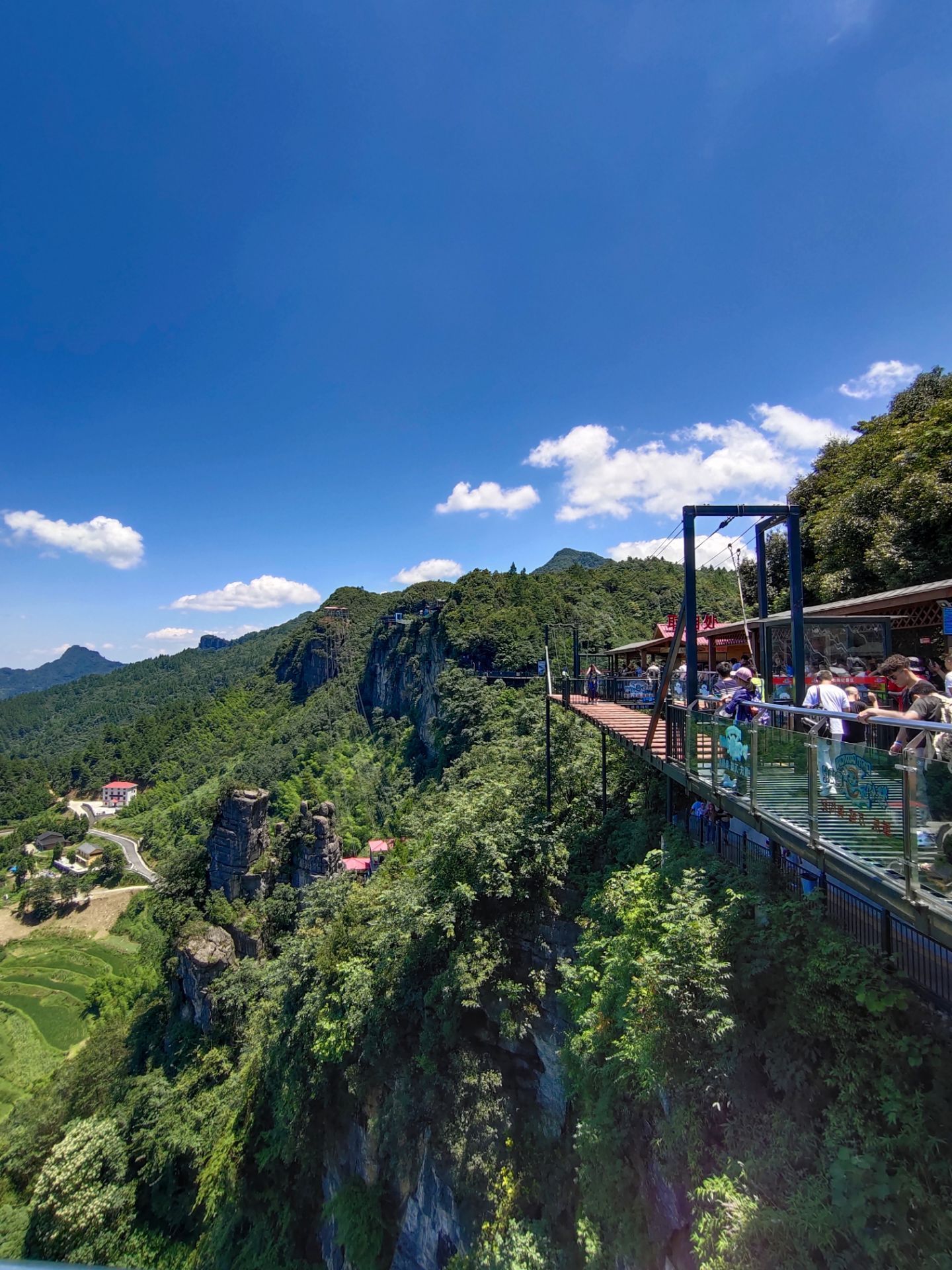 桐梓万盛黑山谷南天门旅游度假区攻略-万盛黑山谷南天门旅游度假区