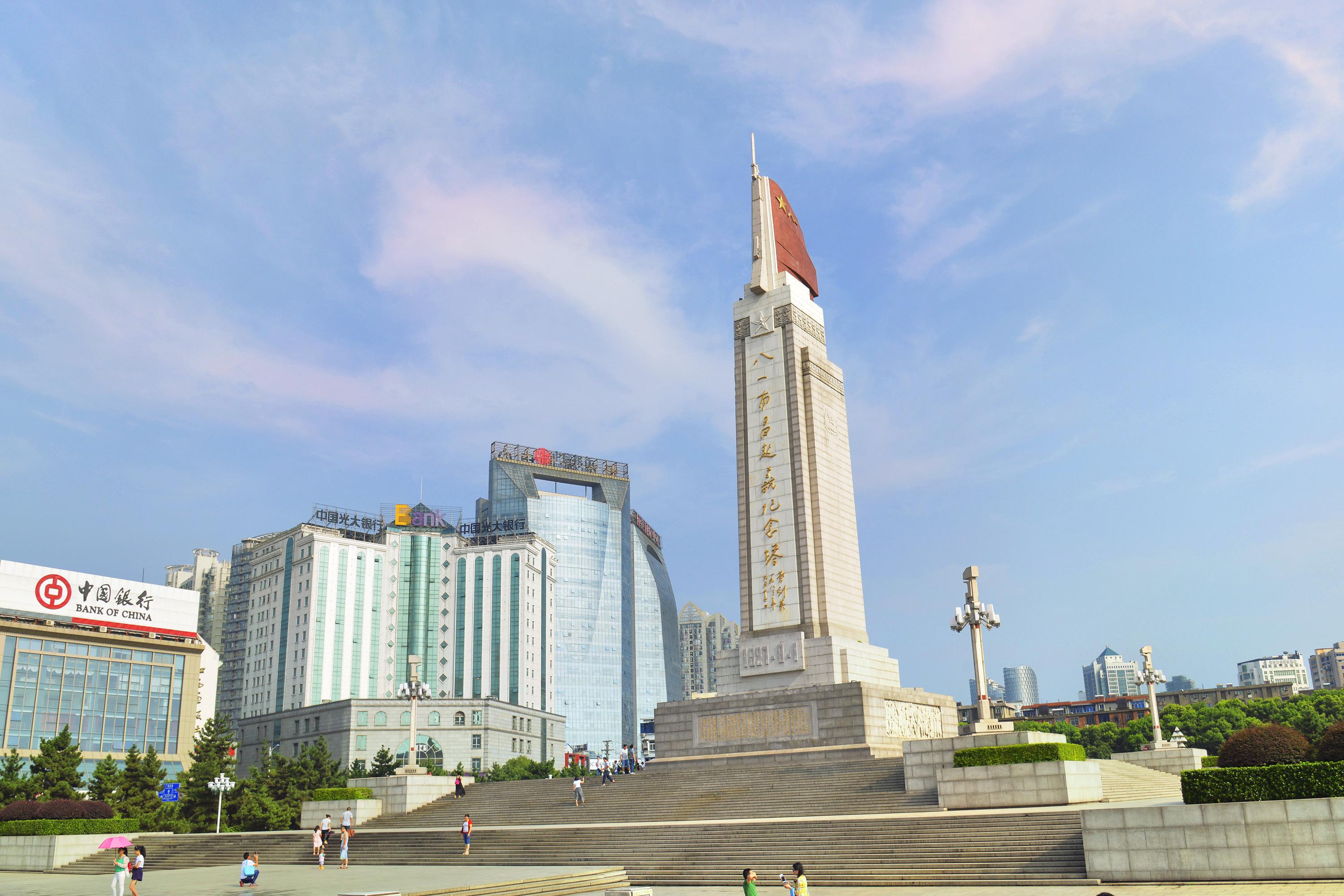2022人民广场游玩攻略,潮州的人民广场在市中心，广...【去哪儿攻略】