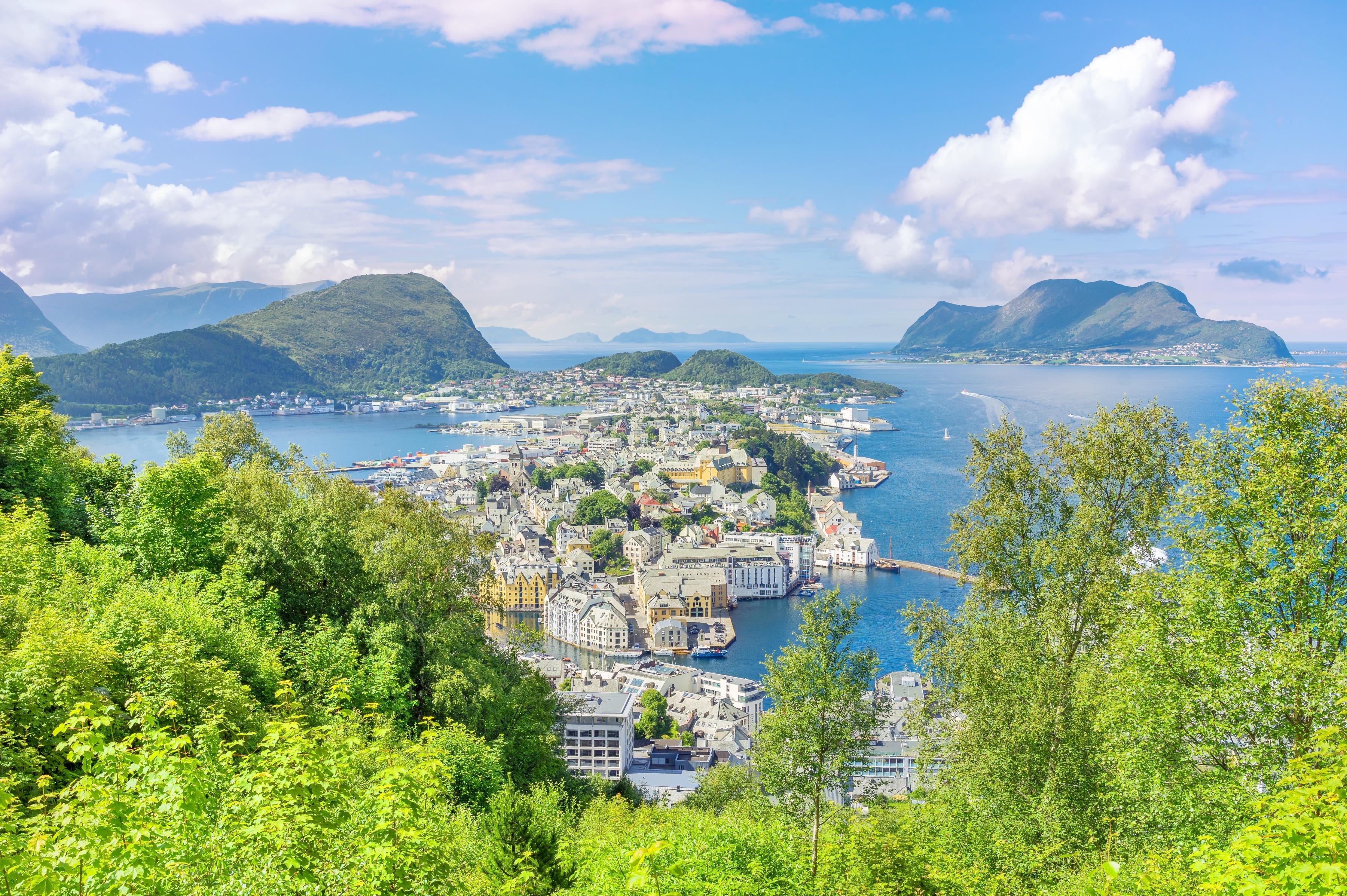 旅游攻略社区>目的地>haramsoy> > 目的地 > haramsoy 共 1 张 haram