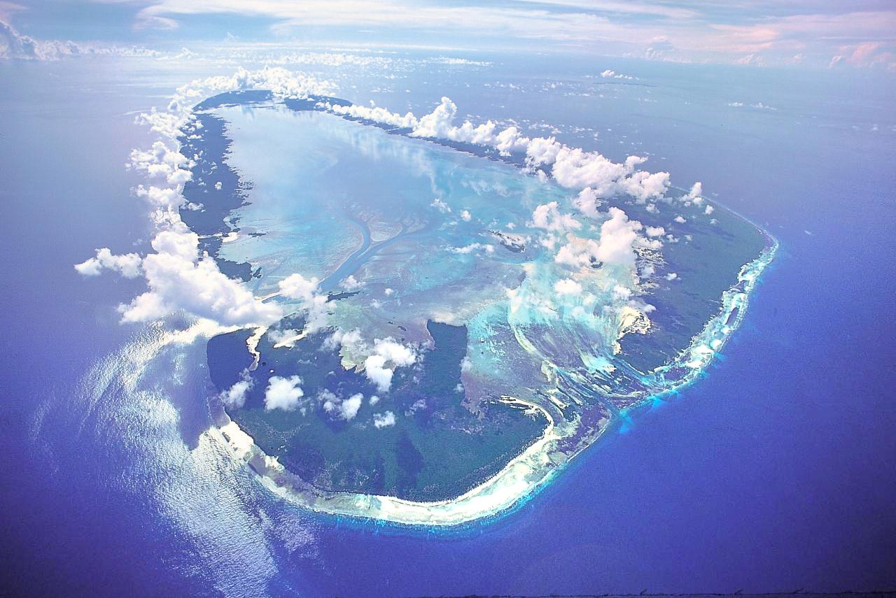 阿尔达布拉环礁图片
