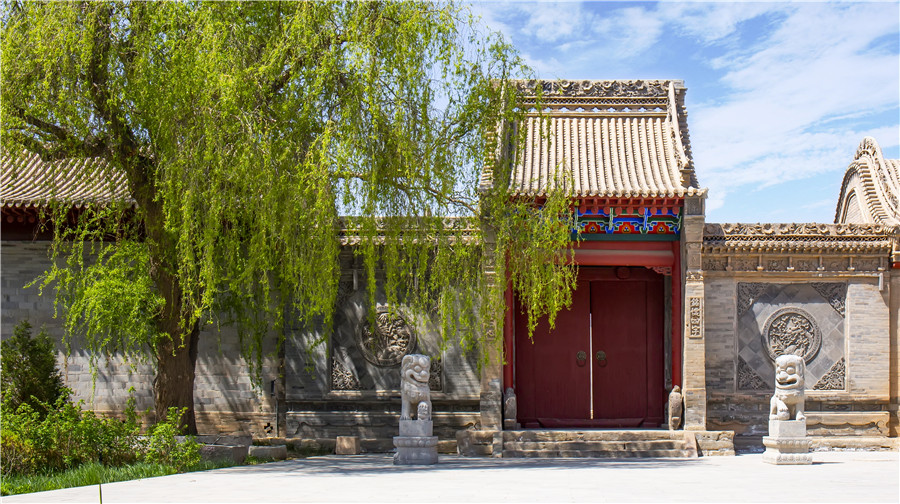 1-Day Wuzhong Tour: The Grand Canyon of Yellow River, Gucheng Bay's History and Dongfu House