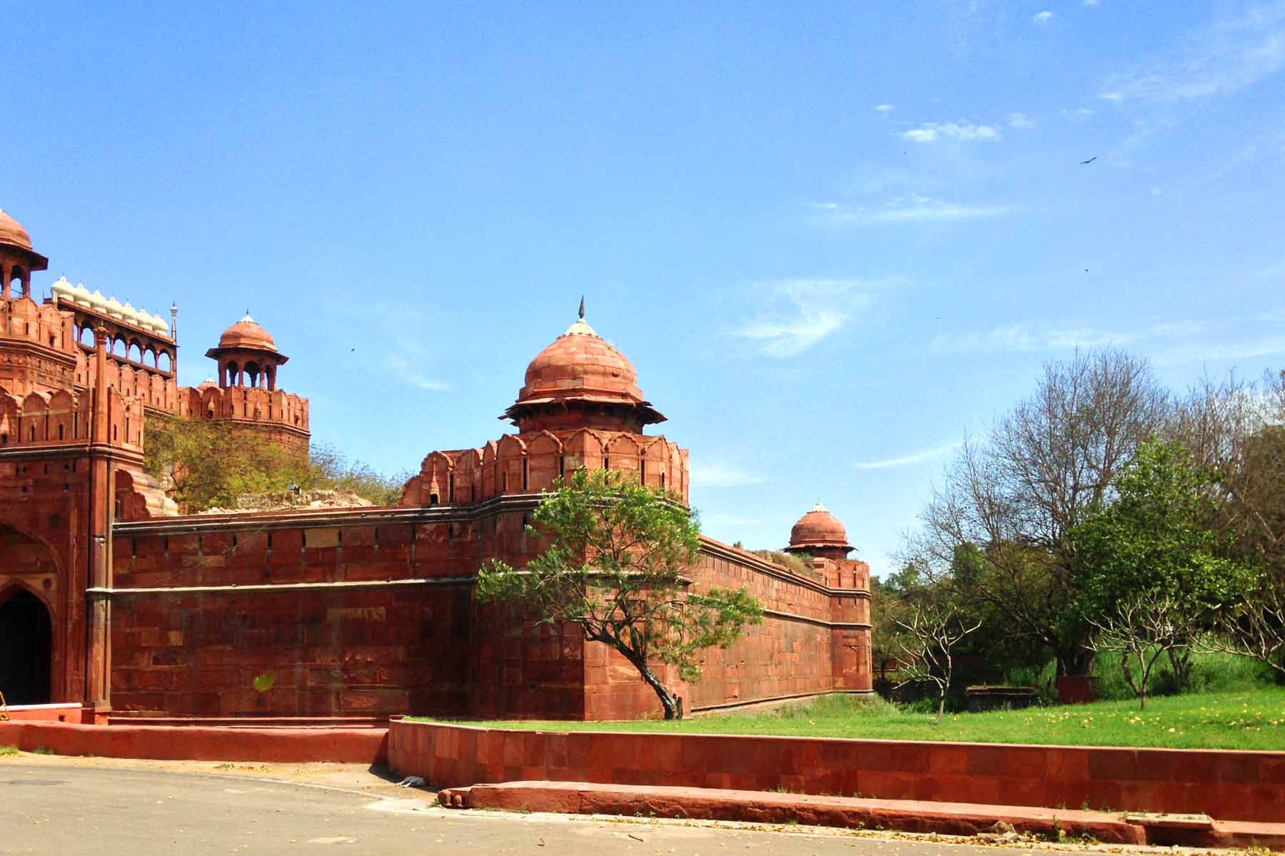 【携程攻略】新德里德里红堡景点,红堡是印度德里市的一座历史性堡垒