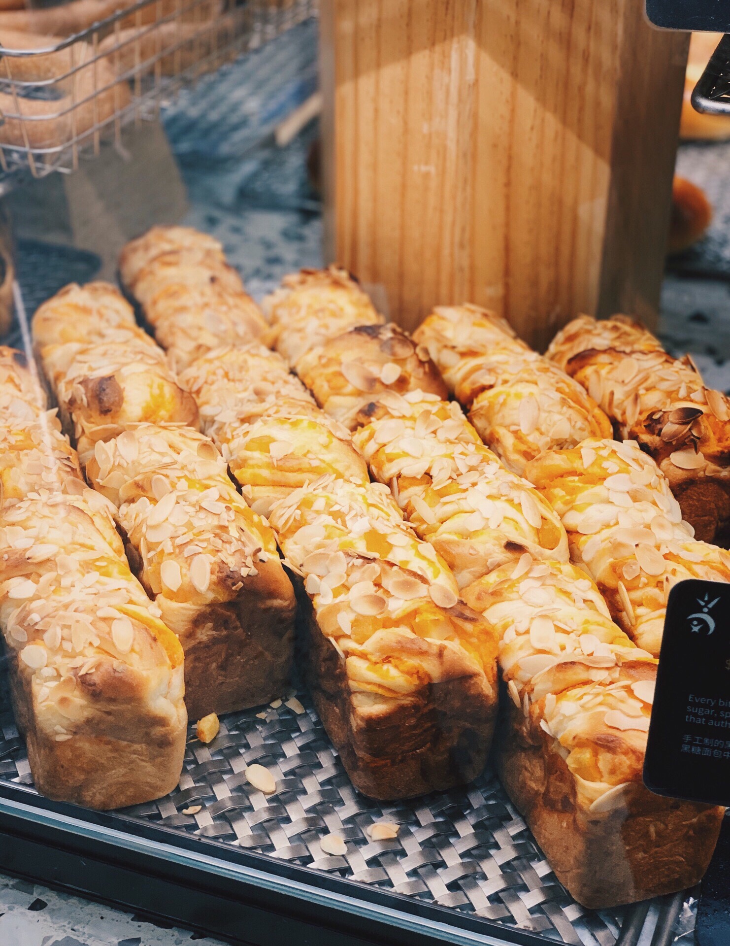 【攜程美食林】新加坡吳寶春麥坊餐館,臺灣超級火爆的麵包店吳寶春麥