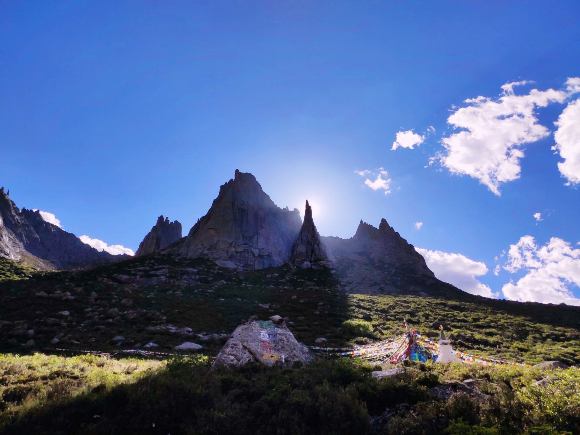莲宝叶则风景区