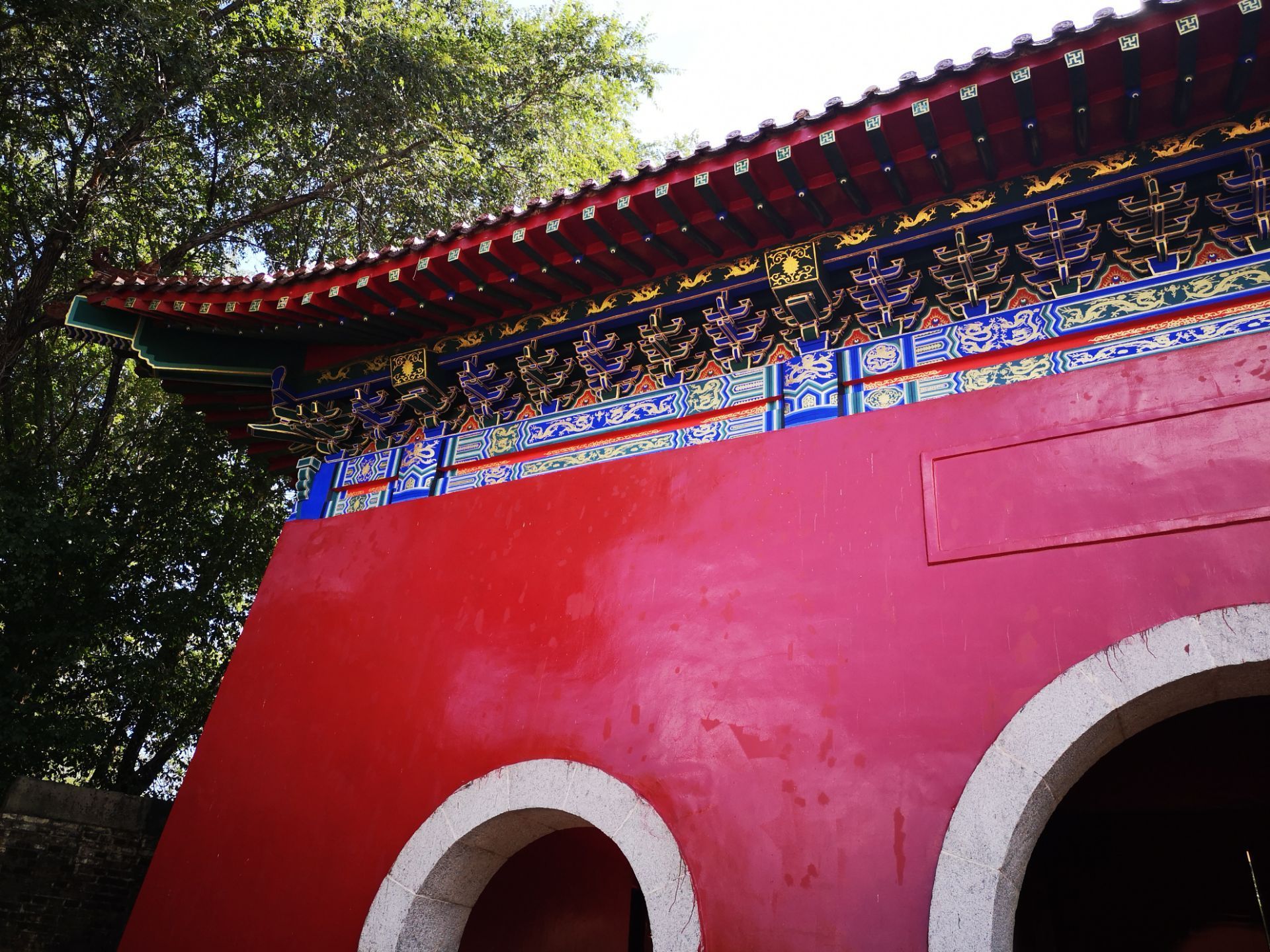北普陀寺位於吉林省长春市东南部的净月潭国家森林公园内,距长春市区