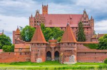 世界文化遗产之马尔堡城堡：条顿骑士团的象征 矗立于诺加特河畔的马尔堡城堡，在1309-1457年间曾