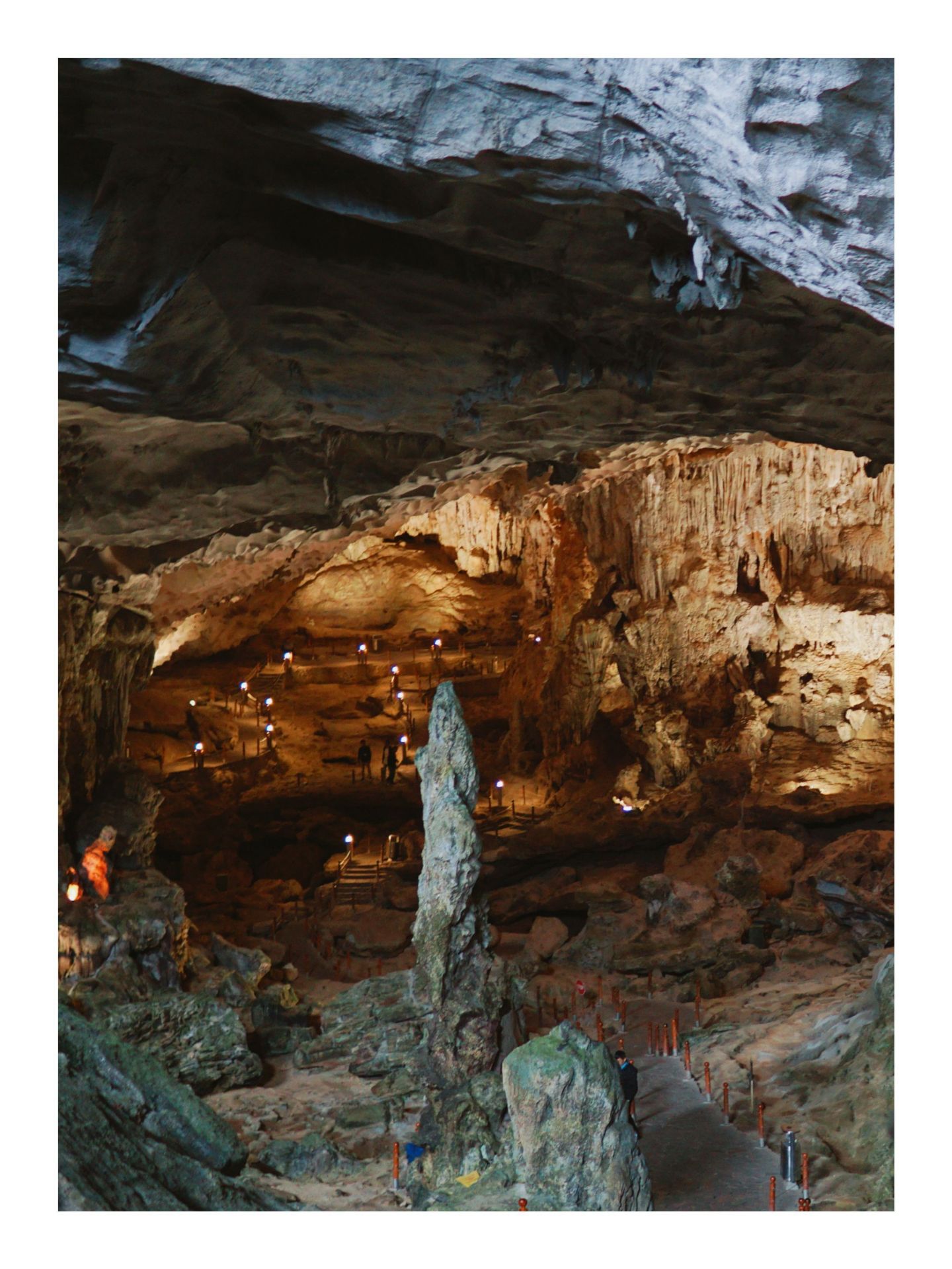 下龙湾惊讶洞好玩吗,下龙湾惊讶洞景点怎么样_点评_评价【携程攻略】