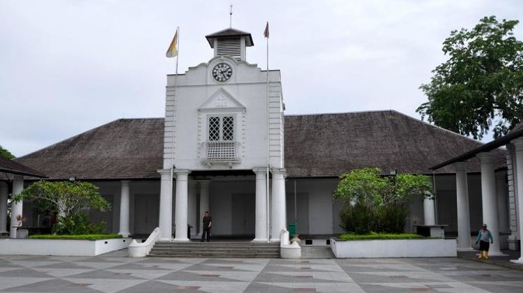 古晋kuching Old Courthouse游玩攻略 Kuching Old Courthouse门票多少钱 价格表 团购票价预定优惠 景点地址在哪里 图片介绍 参观预约 旅游游览顺序攻略及注意事项 营业时间 携程攻略