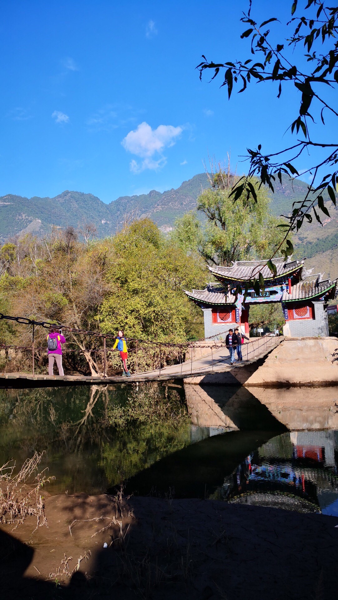 攻略】丽江石鼓镇景点, 金沙江从青海流出,经西藏从德钦县进入云南