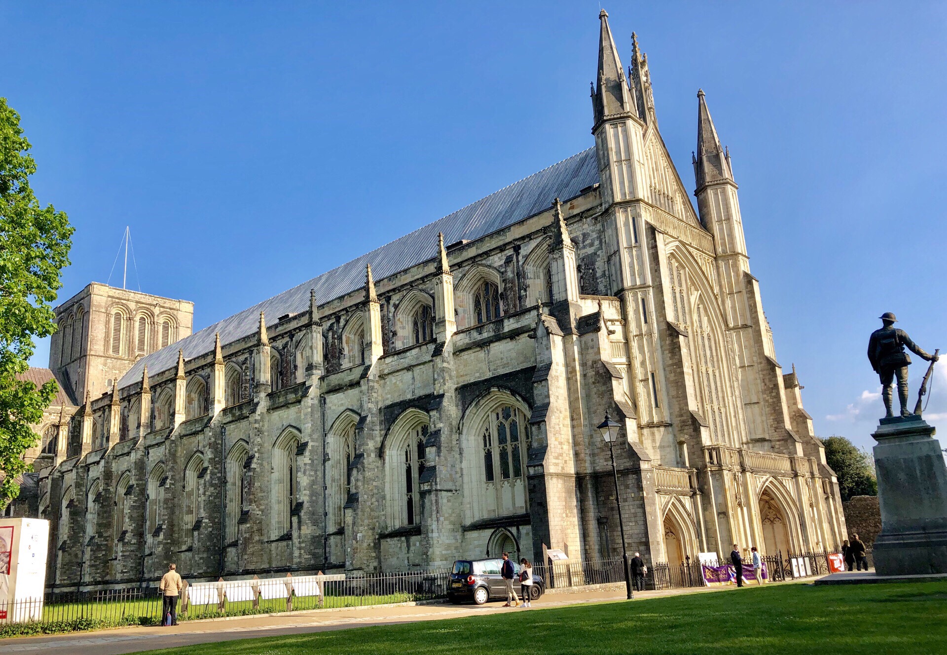 温彻斯特大教堂