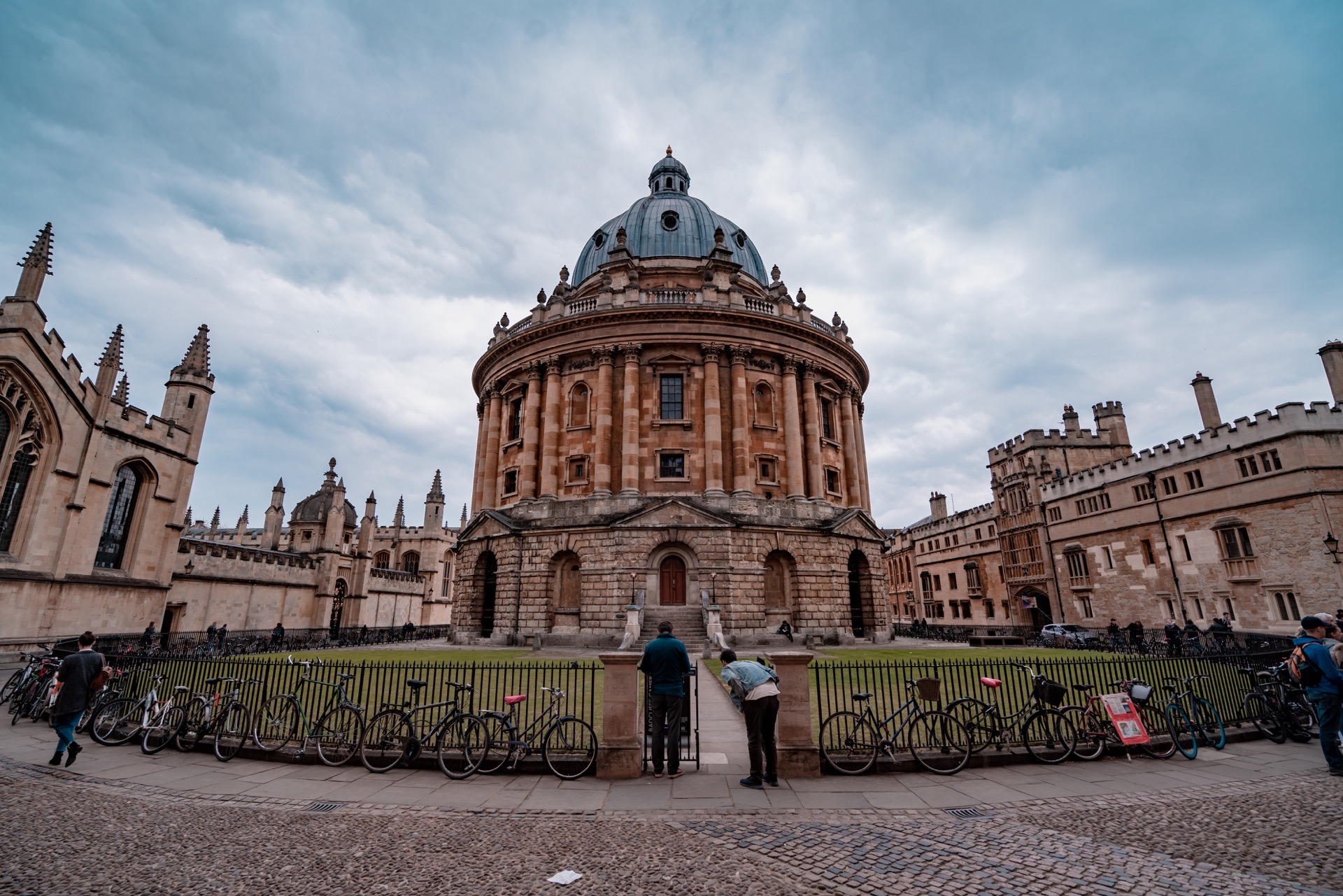 博德莱安图书馆