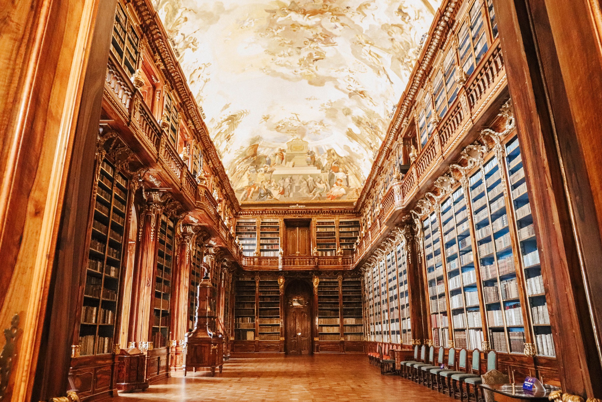 斯特拉霍夫修道院神学图书馆