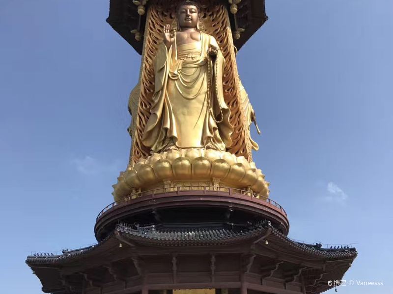 三面药师佛塔 江苏省泰州市姜堰区溱湖风景区 乘坐816路区间到溱 