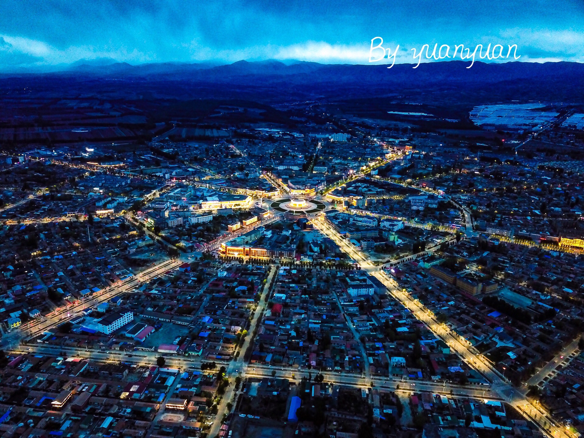 新疆特克斯八卦城高清图片下载-正版图片500896257-摄图网