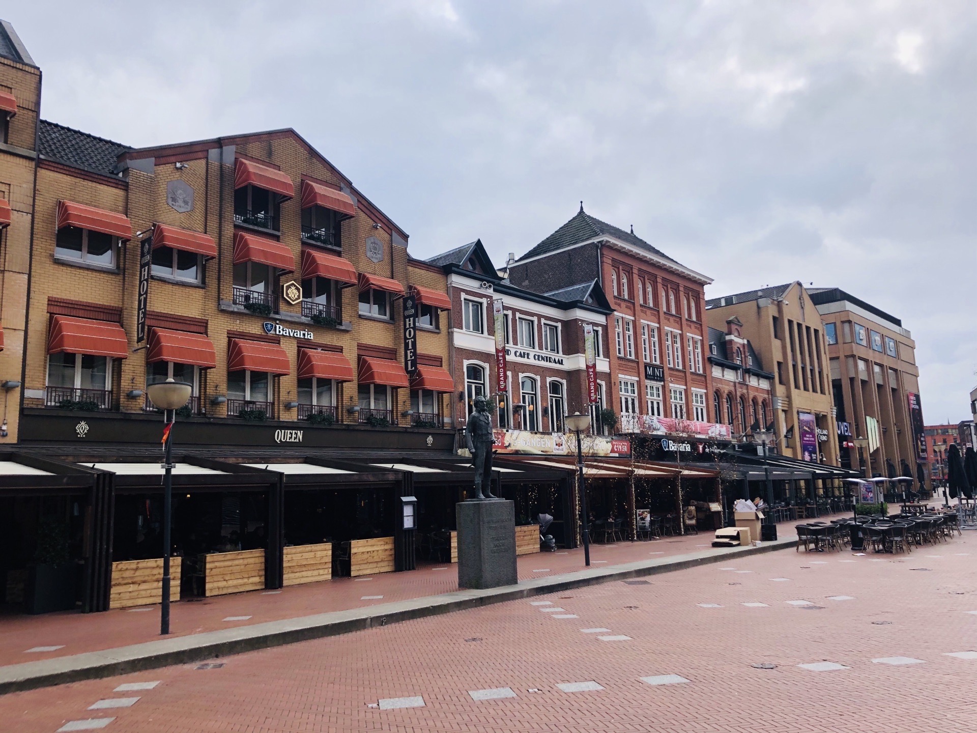 eindhoven 埃因霍温这个荷兰南部的重要城市,因世界知名的phillips