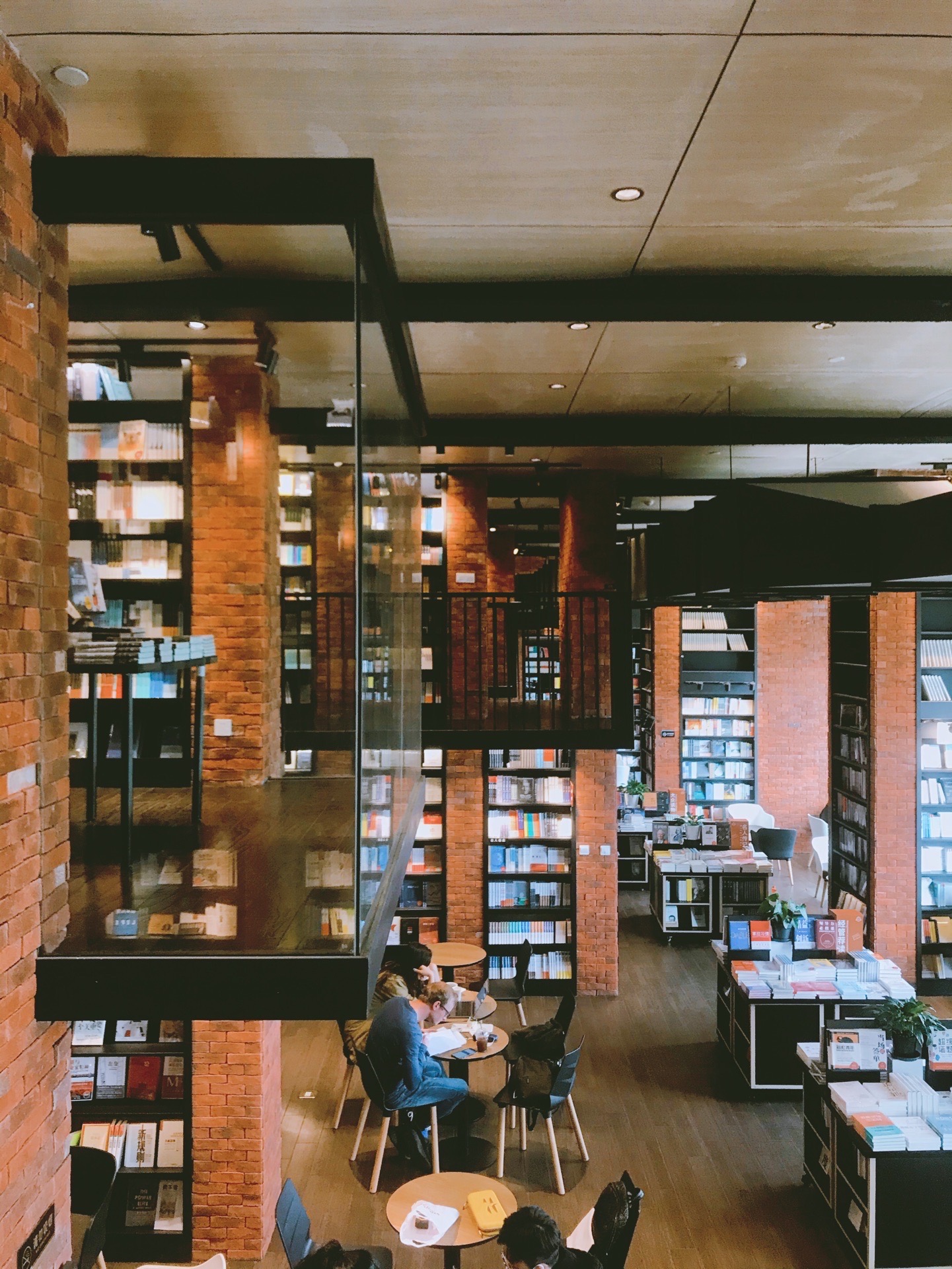 钟书阁(银泰中心in99店)