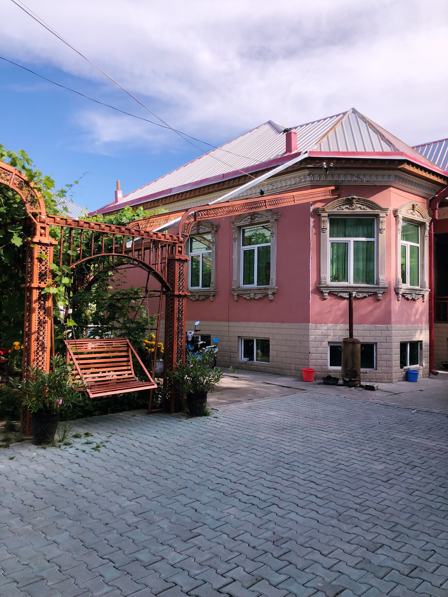 伊宁市喀赞其民俗村好玩吗,伊宁市喀赞其民俗村景点怎么样_点评_评价