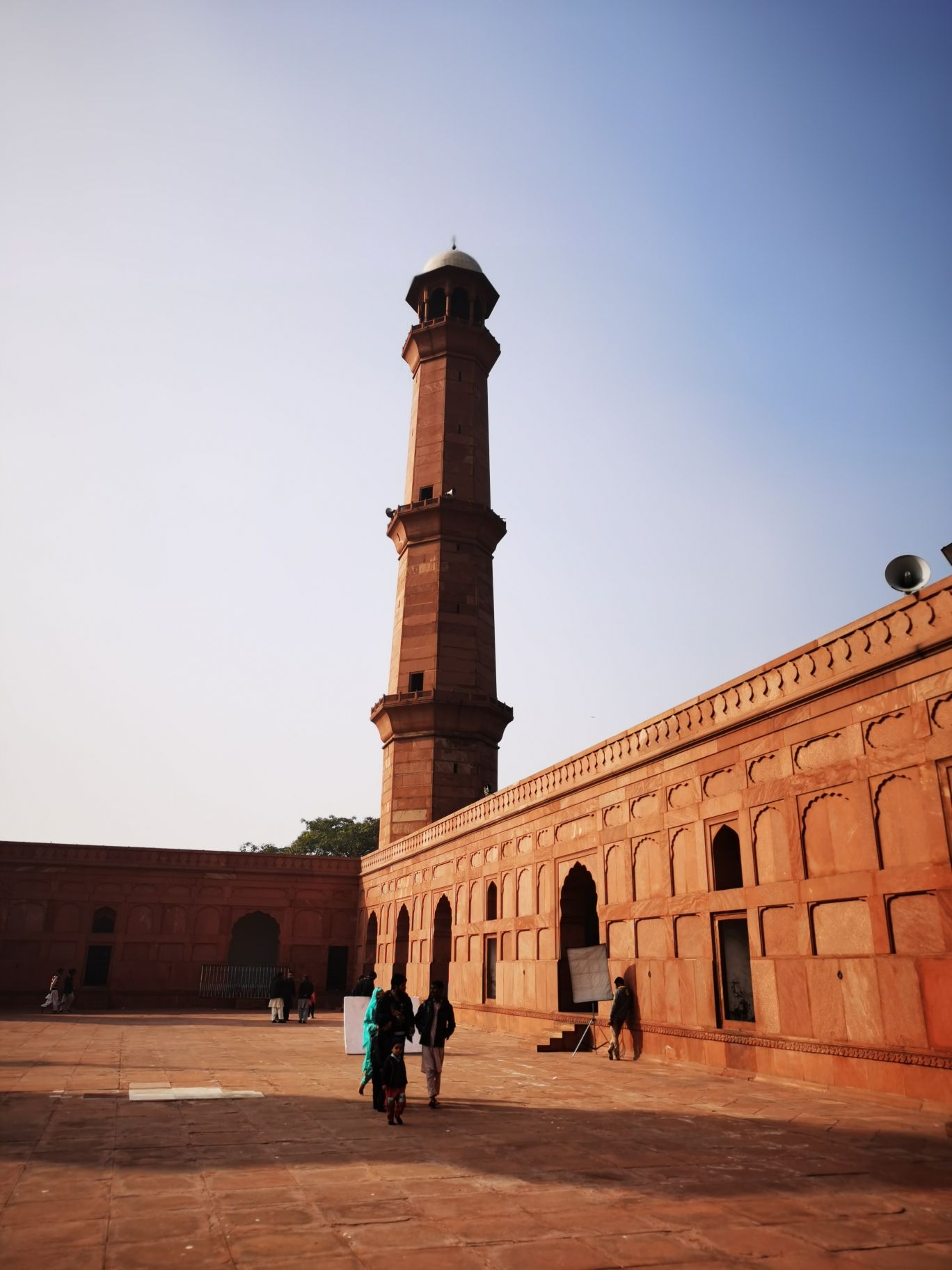 巴德夏希清真寺