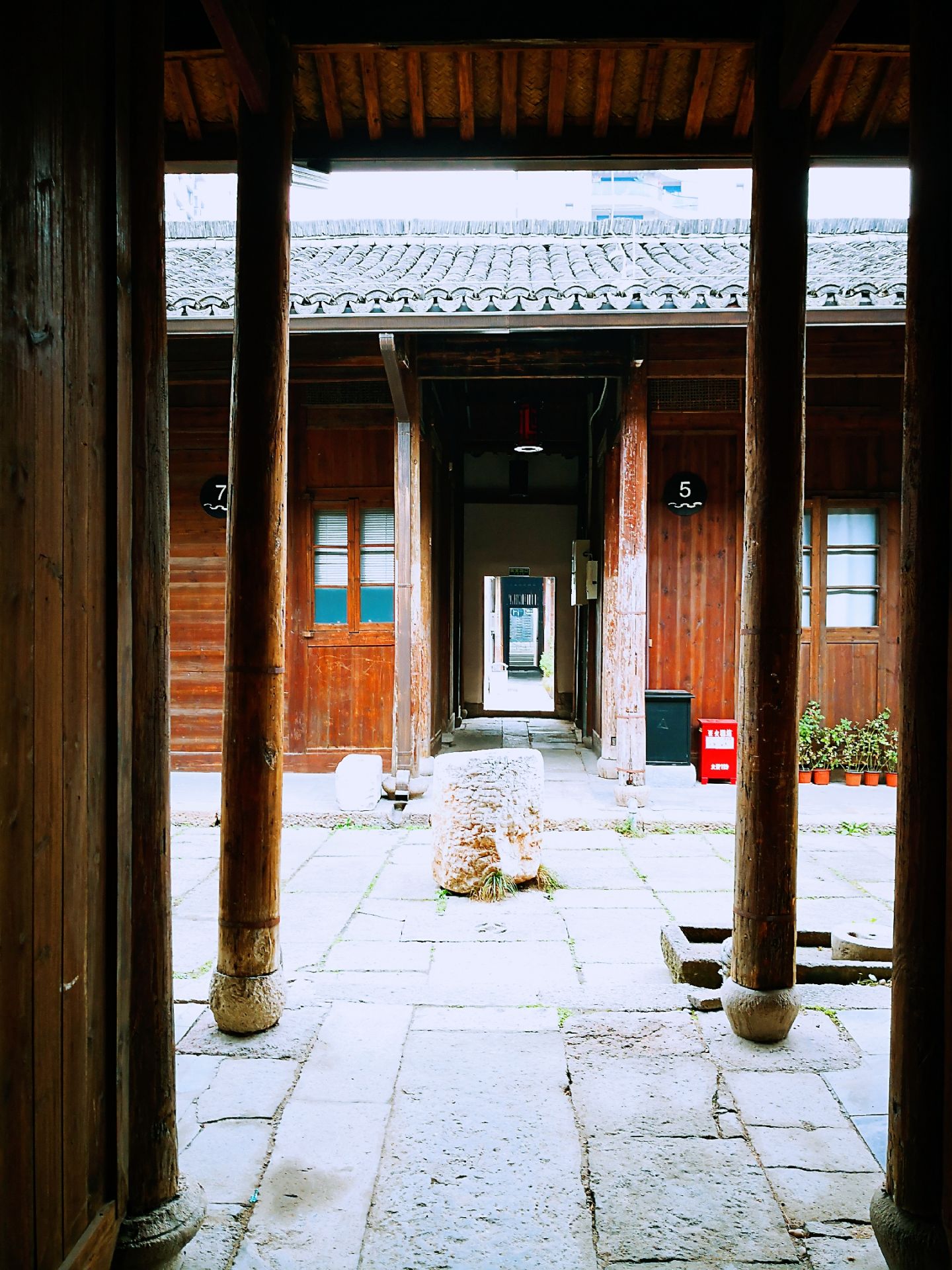 杭州富义仓遗址公园好玩吗,杭州富义仓遗址公园景点怎么样_点评_评价