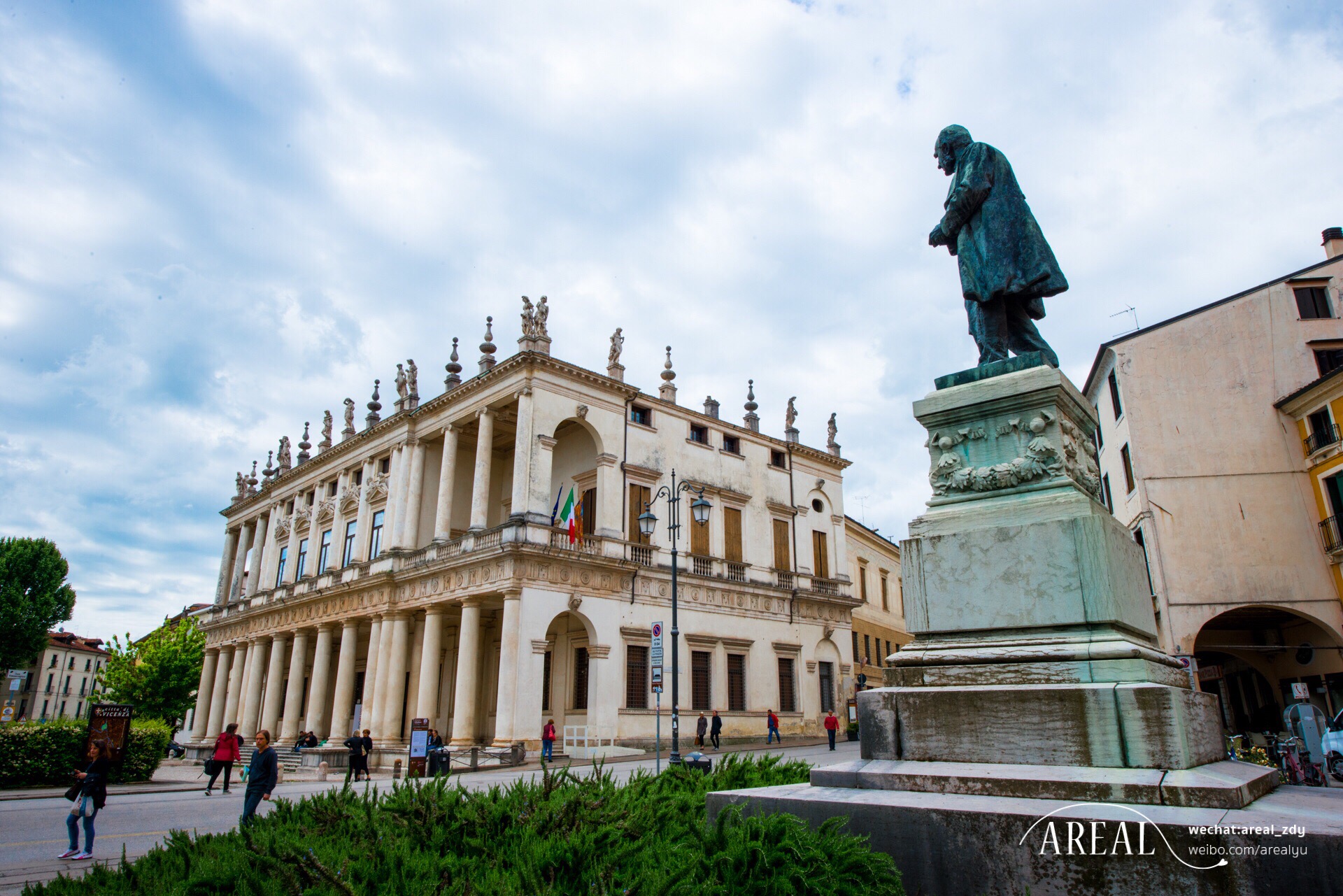 走过帕拉迪奥之路,走进奥林匹克剧院.