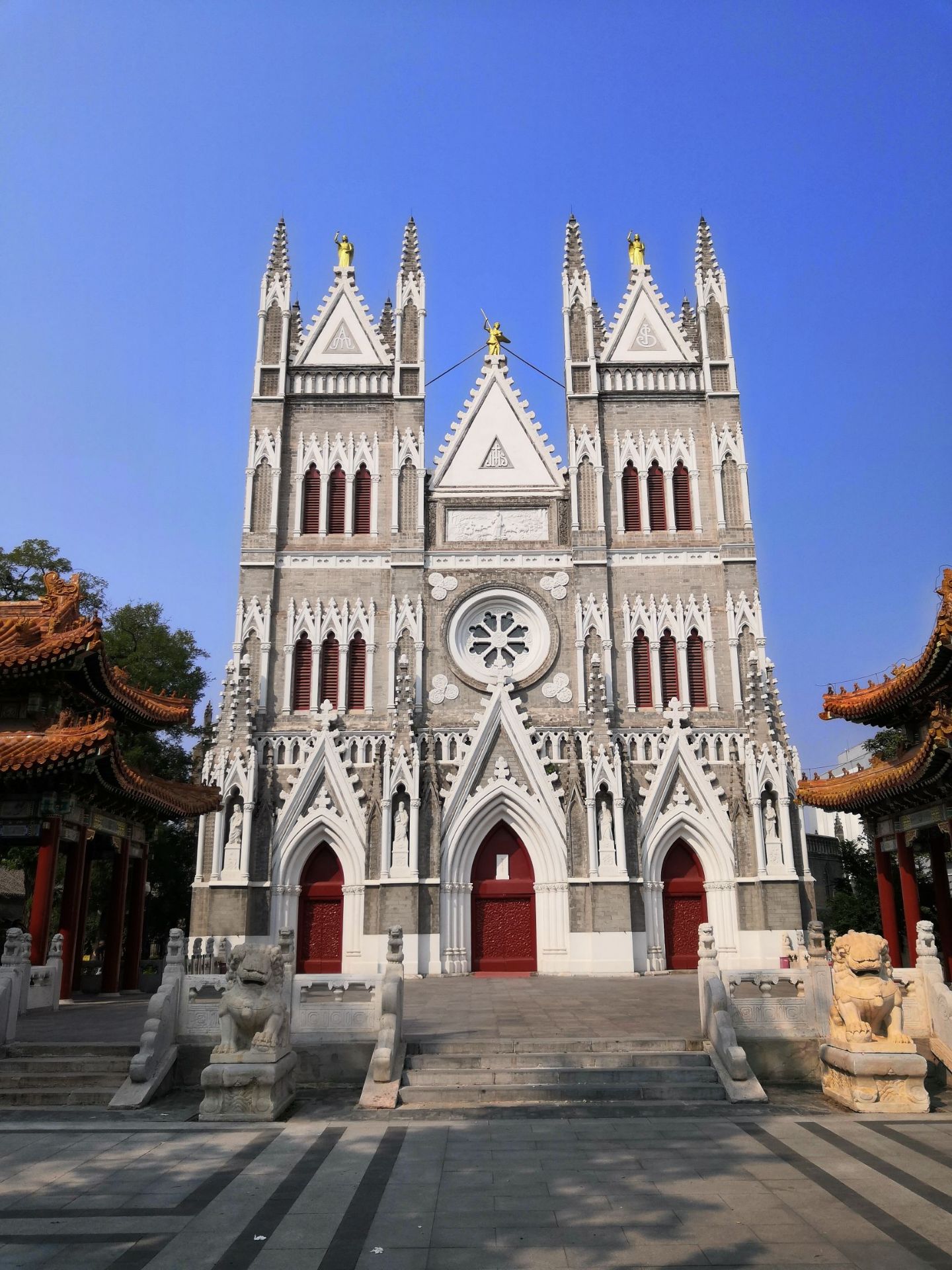 北京 · 西什库教堂（北堂）|摄影|环境/建筑|JohnyZhang - 原创作品 - 站酷 (ZCOOL)