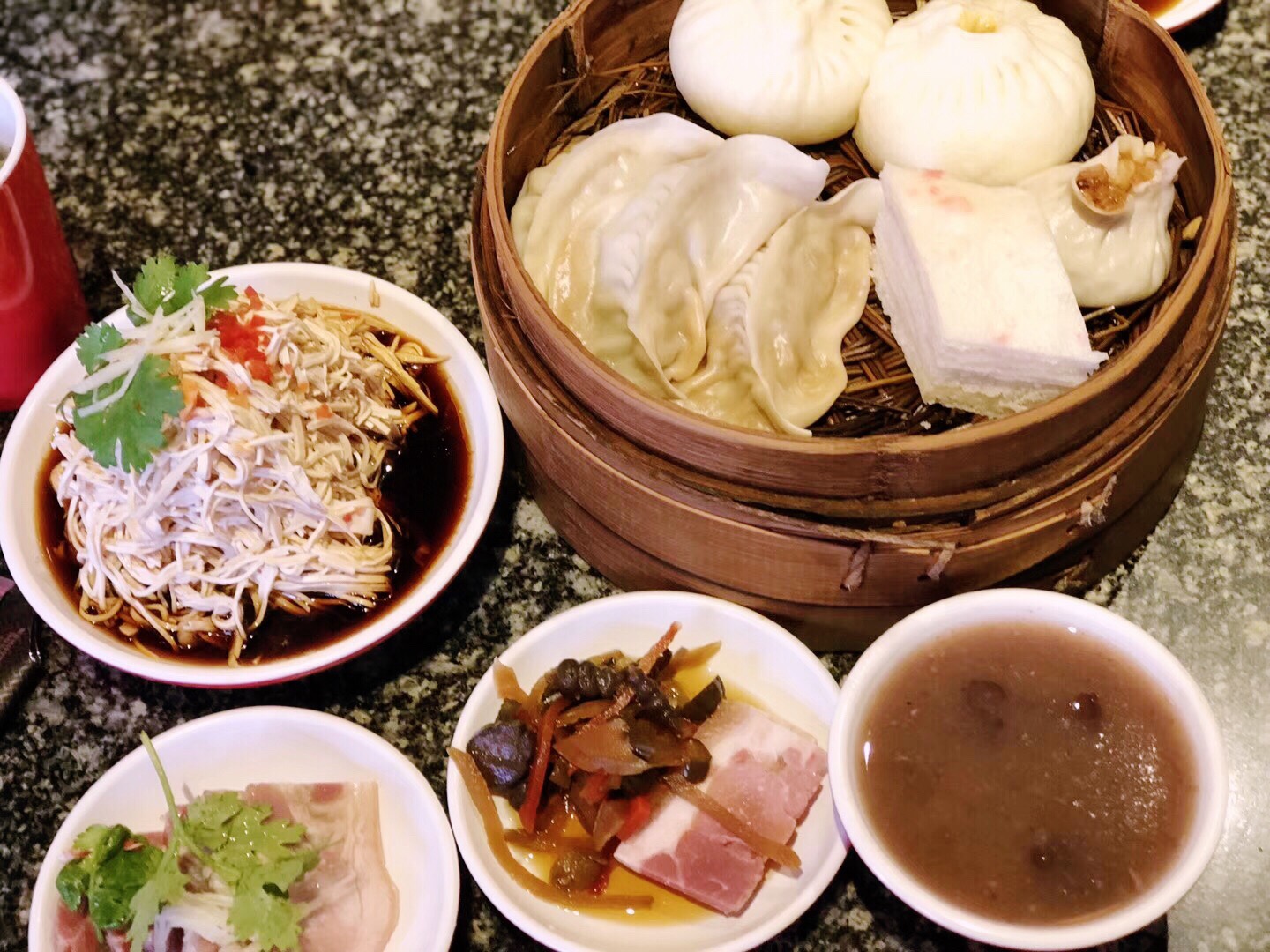 【携程美食林】扬州富春茶社餐馆,天还没亮就起了,跑过来吃早茶匀丝真