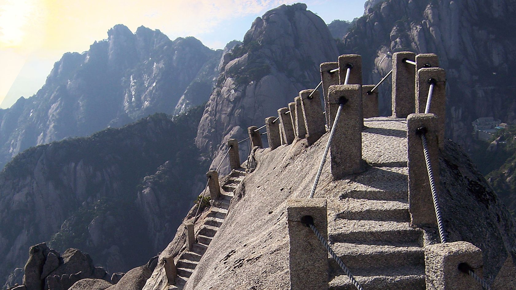 【携程攻略】黄山风景区天都峰景点,安徽黄山是国内热门的旅游目的地